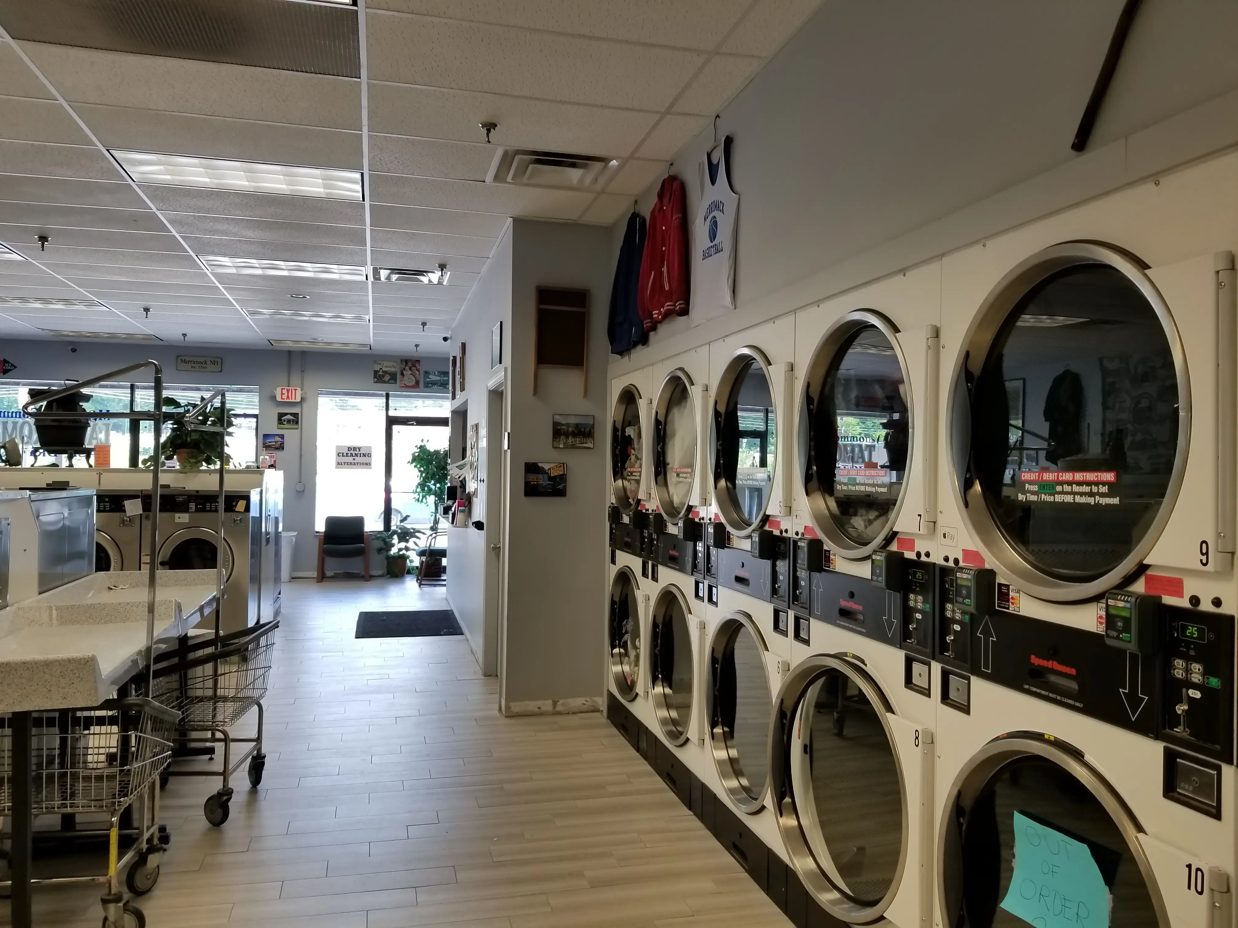 Merrimack Commons Laundromat - Image 13