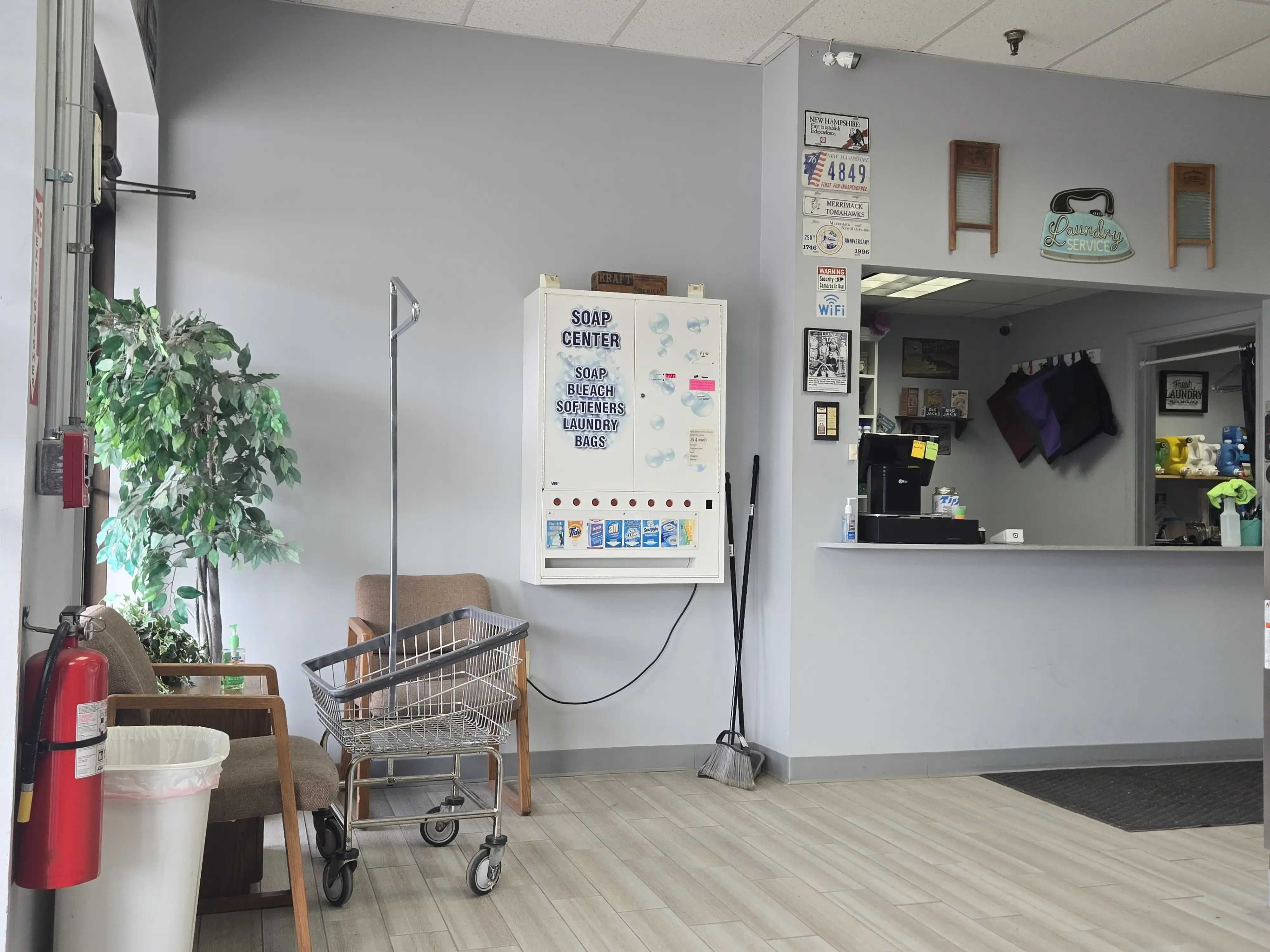 Merrimack Commons Laundromat thumbnail 3