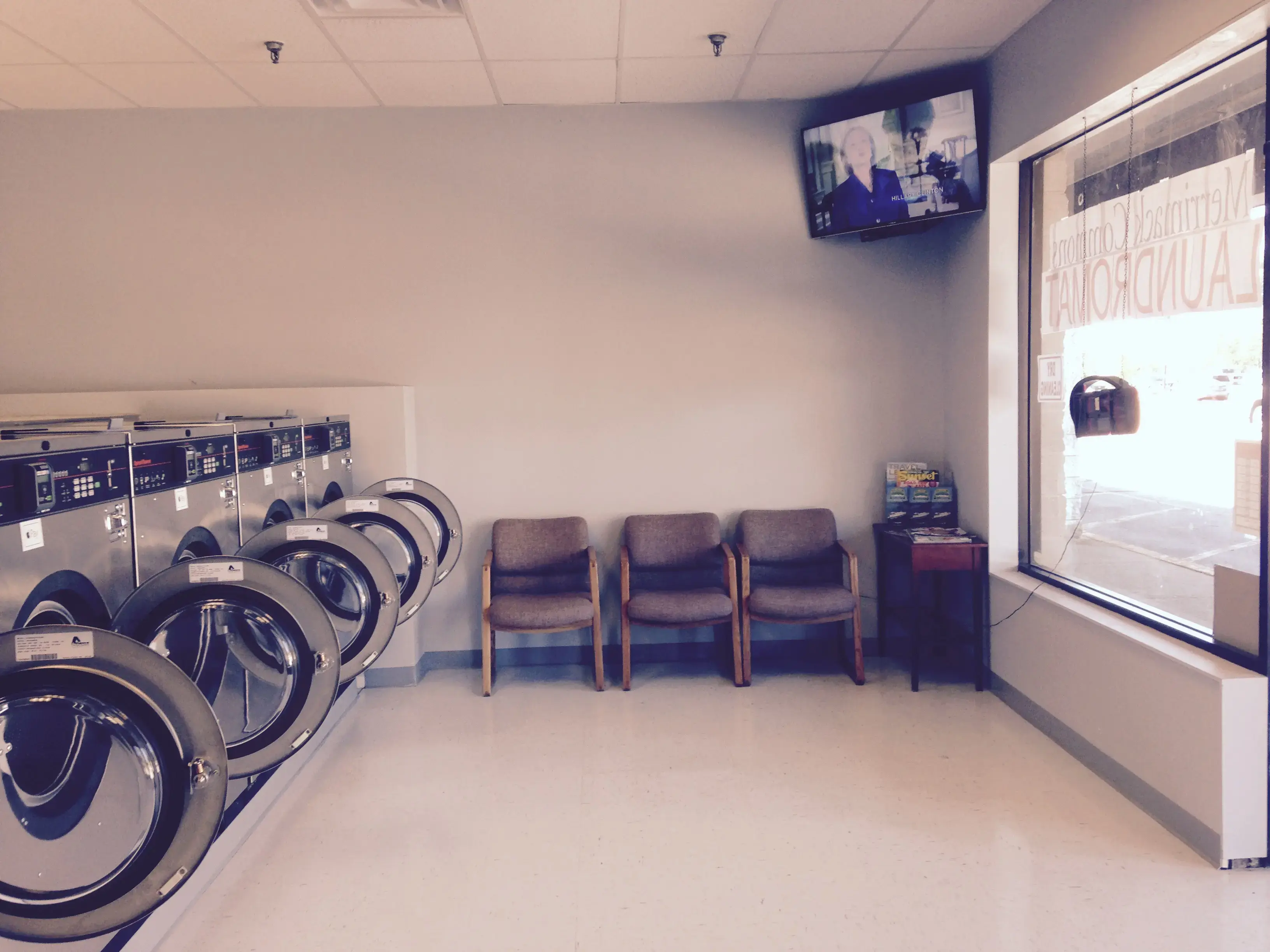 Merrimack Commons Laundromat thumbnail 19
