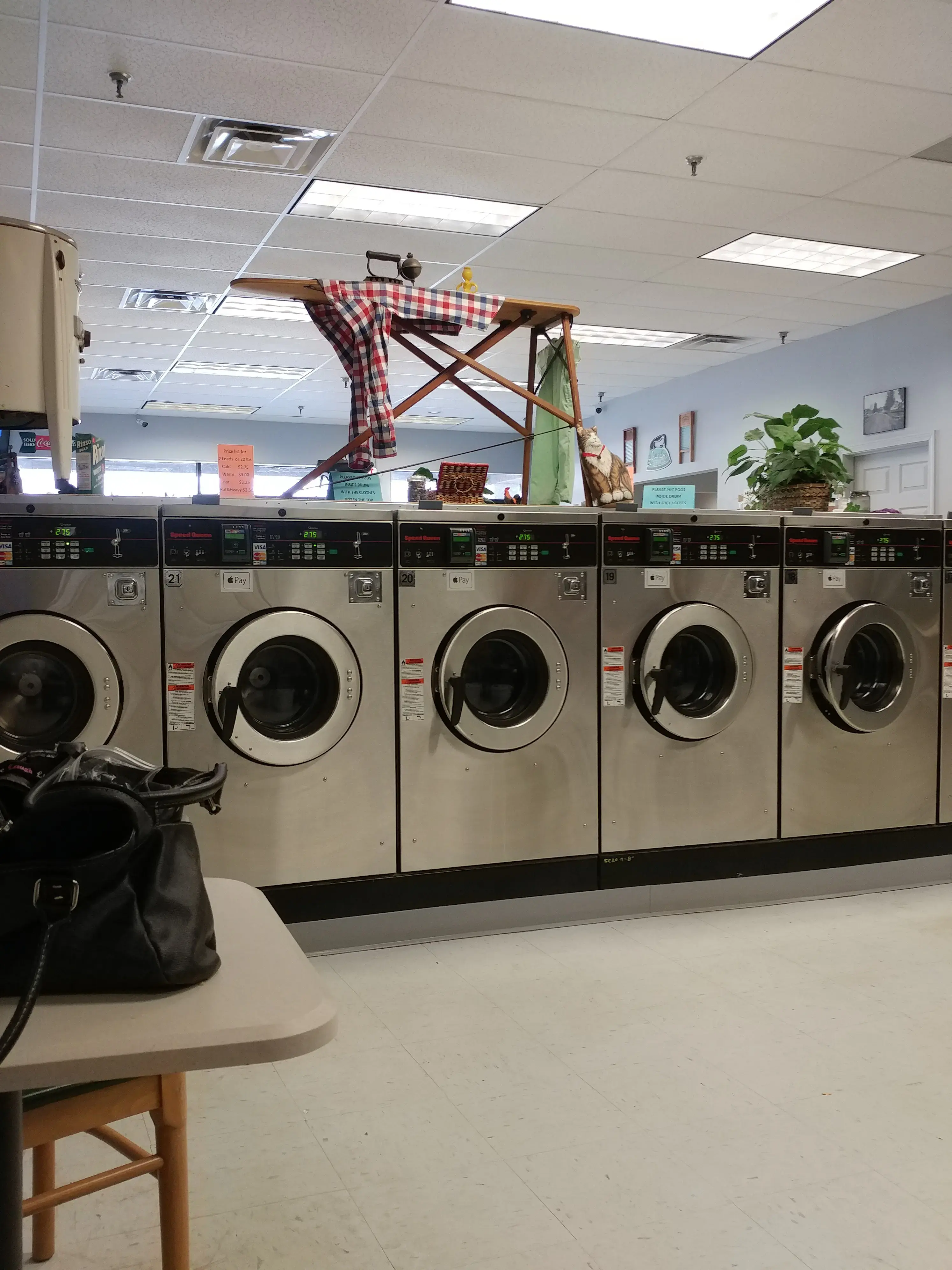 Merrimack Commons Laundromat thumbnail 17