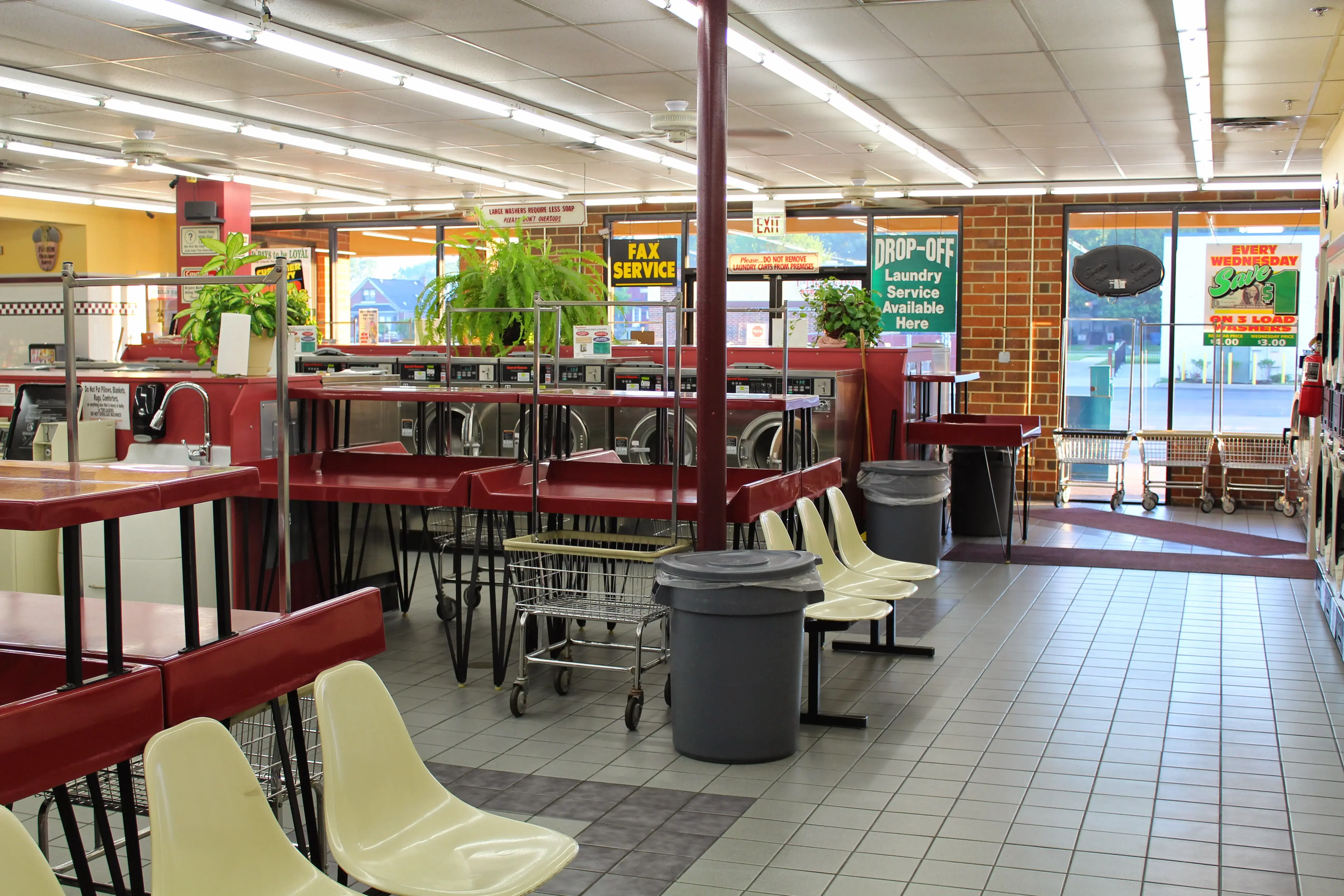 Merrionette Park Coin Laundry - Image 5