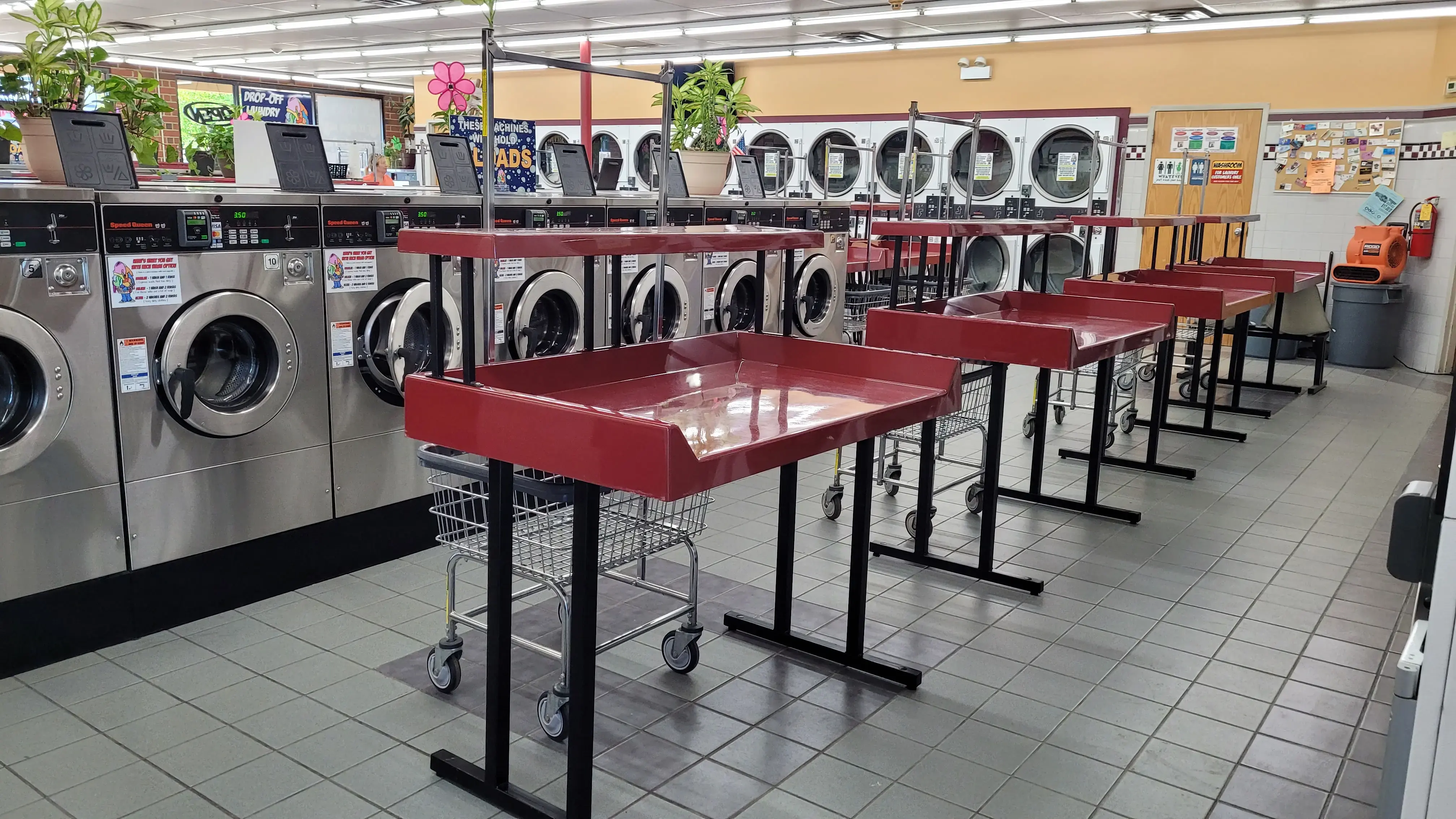 Merrionette Park Coin Laundry - Image 17