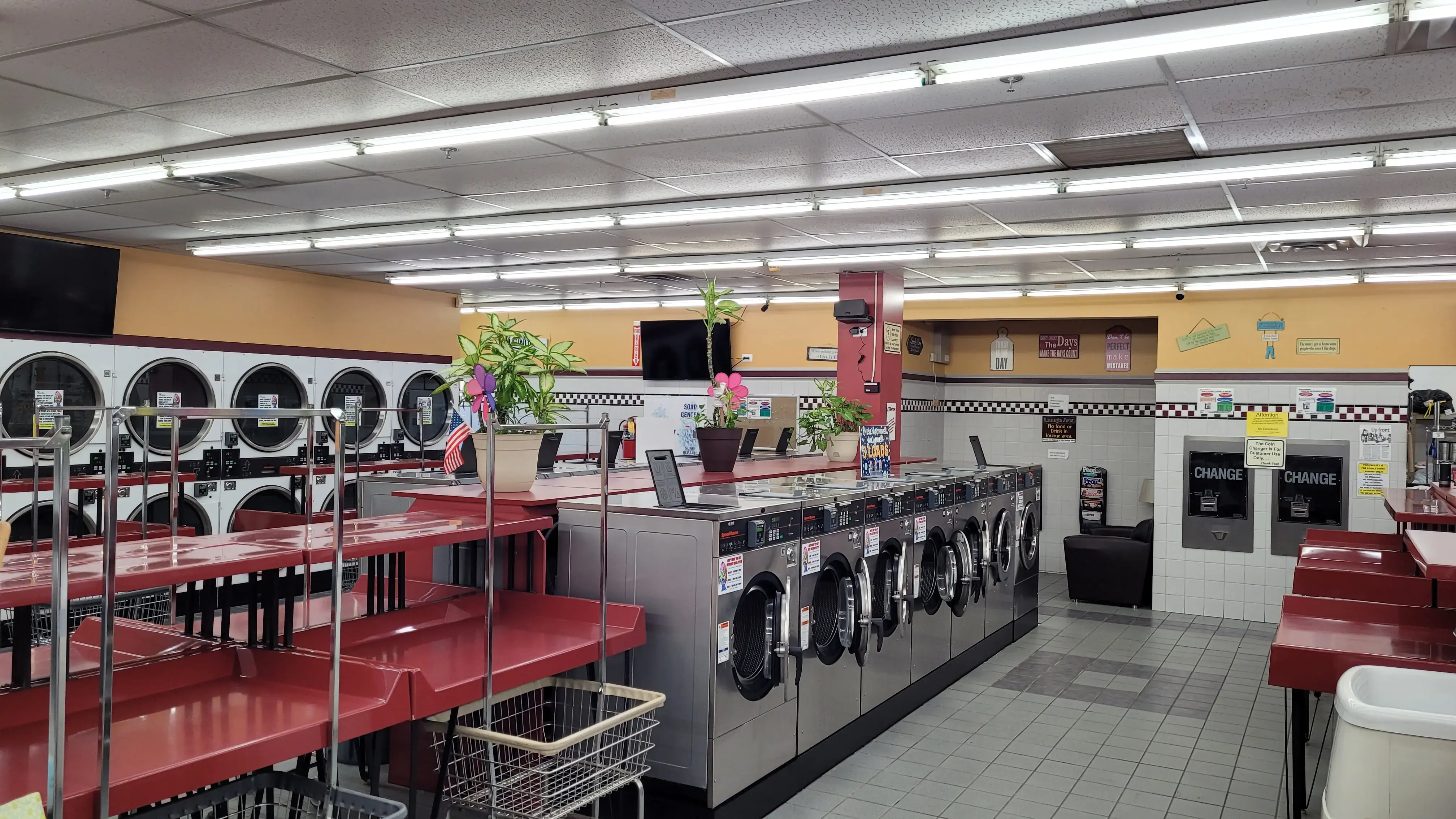 Merrionette Park Coin Laundry thumbnail 4