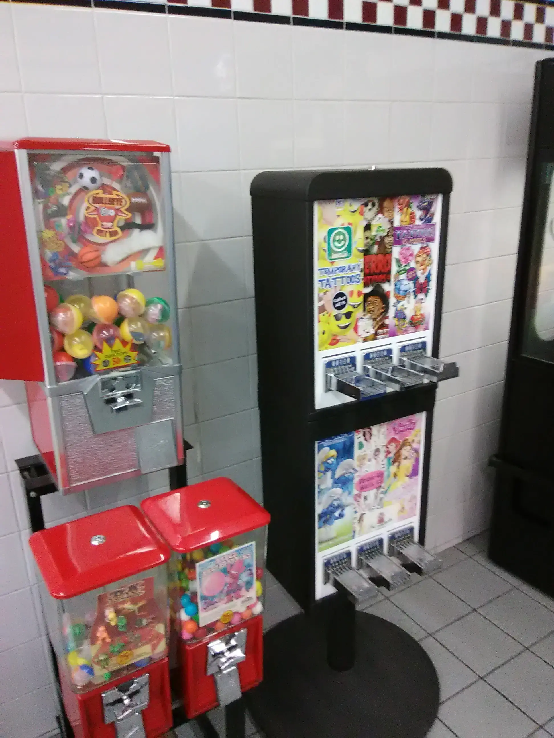 Merrionette Park Coin Laundry thumbnail 16