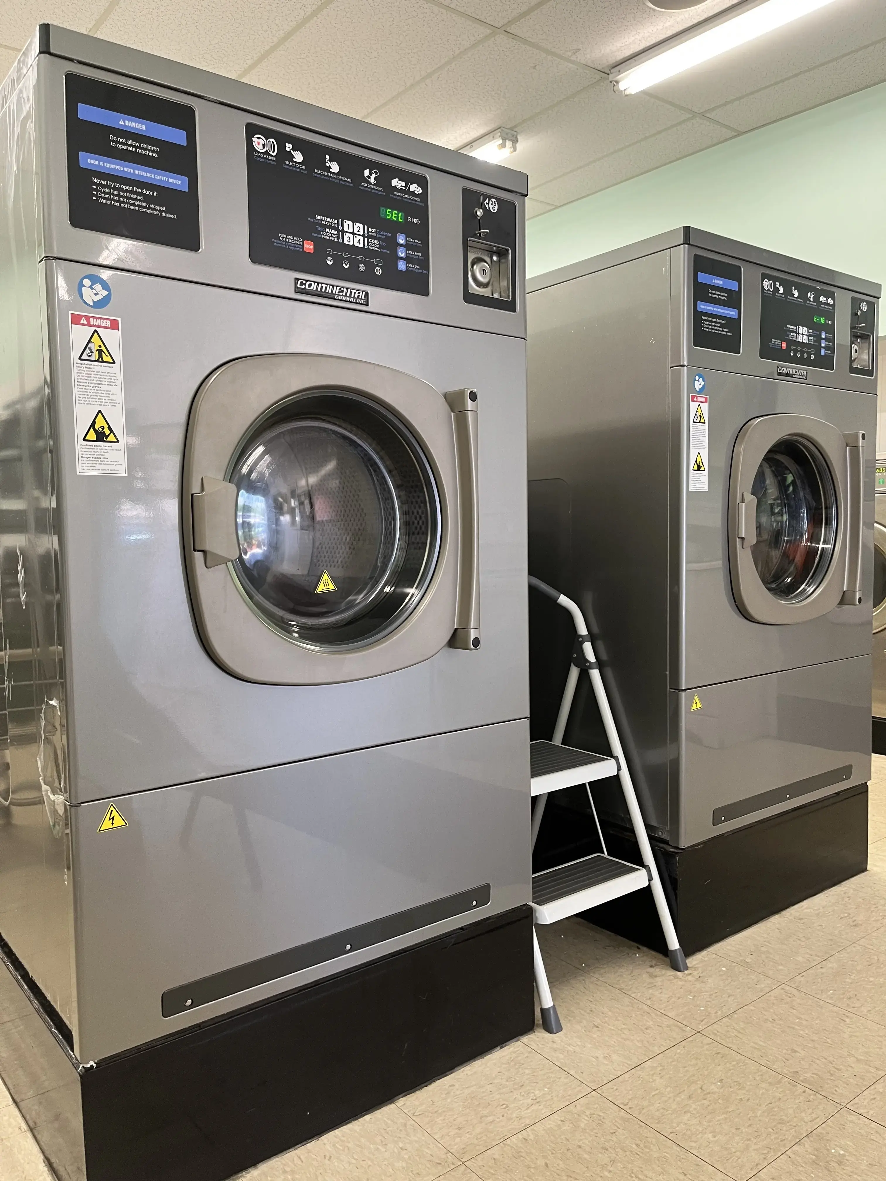 Metro Cleaners and Coin Laundry - Image 3