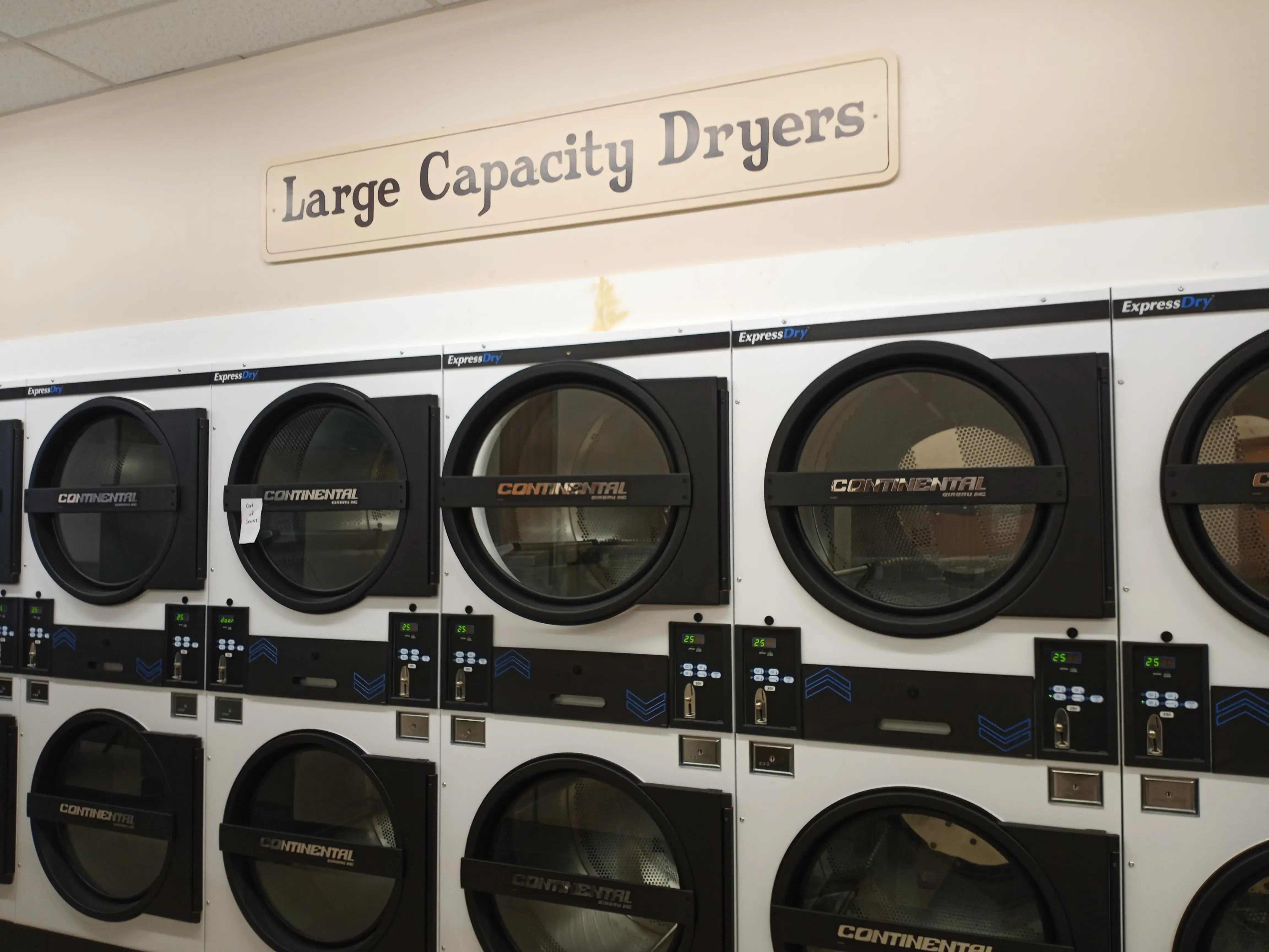 Metro Cleaners and Coin Laundry location