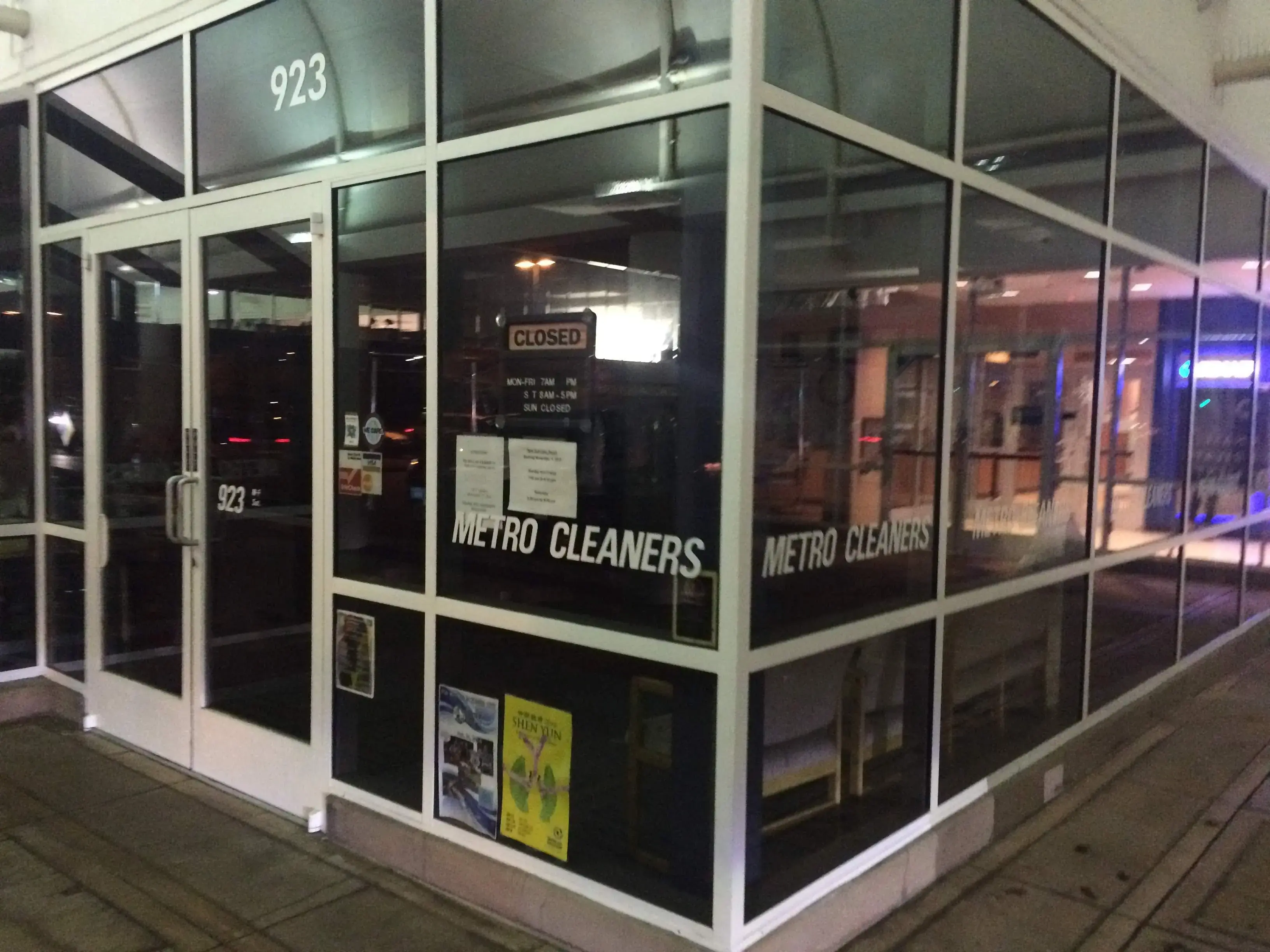 Metro Cleaners thumbnail 11