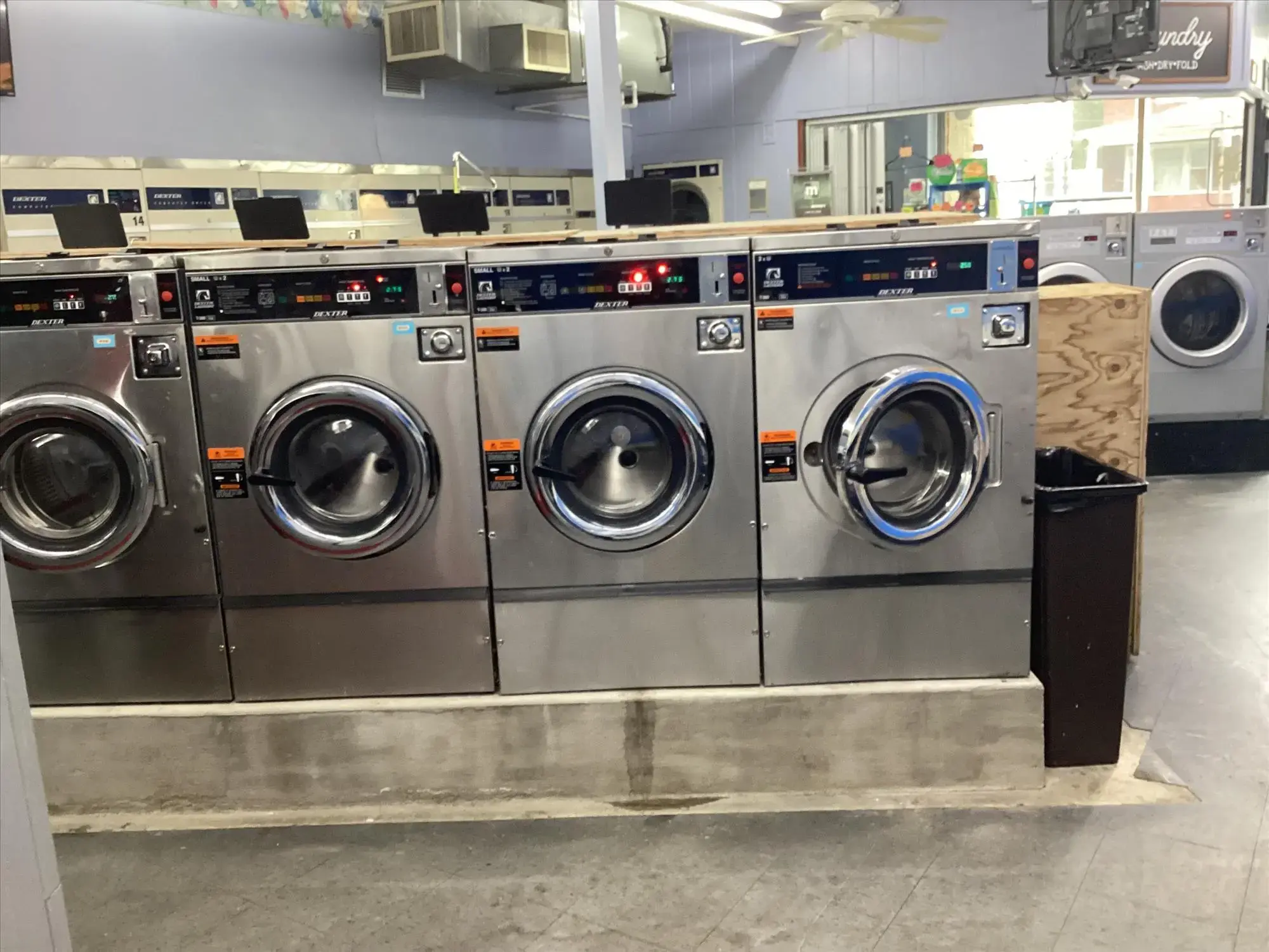 Metro Laundry thumbnail 2