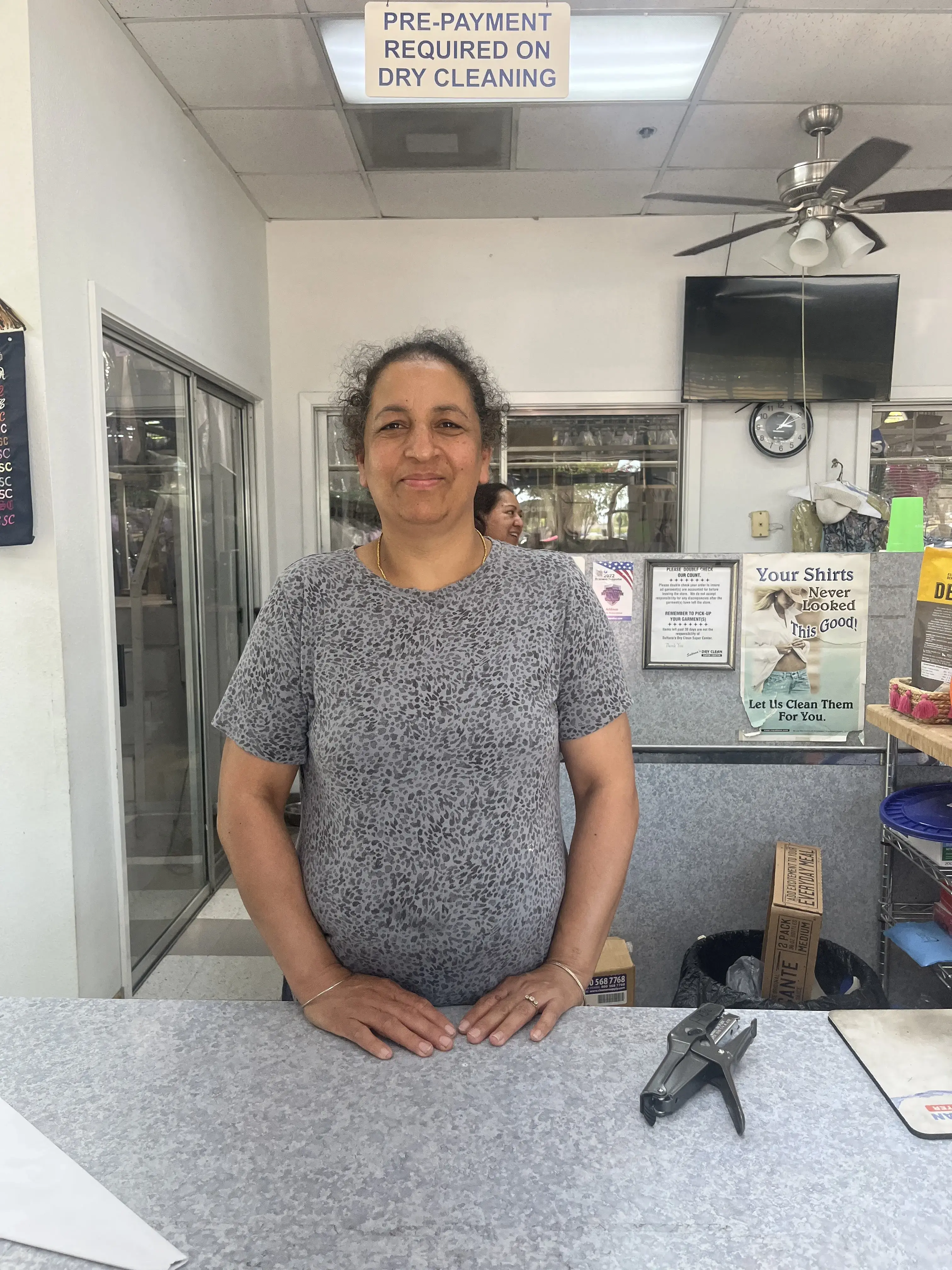 Metrocrest Dry Cleaners thumbnail 13