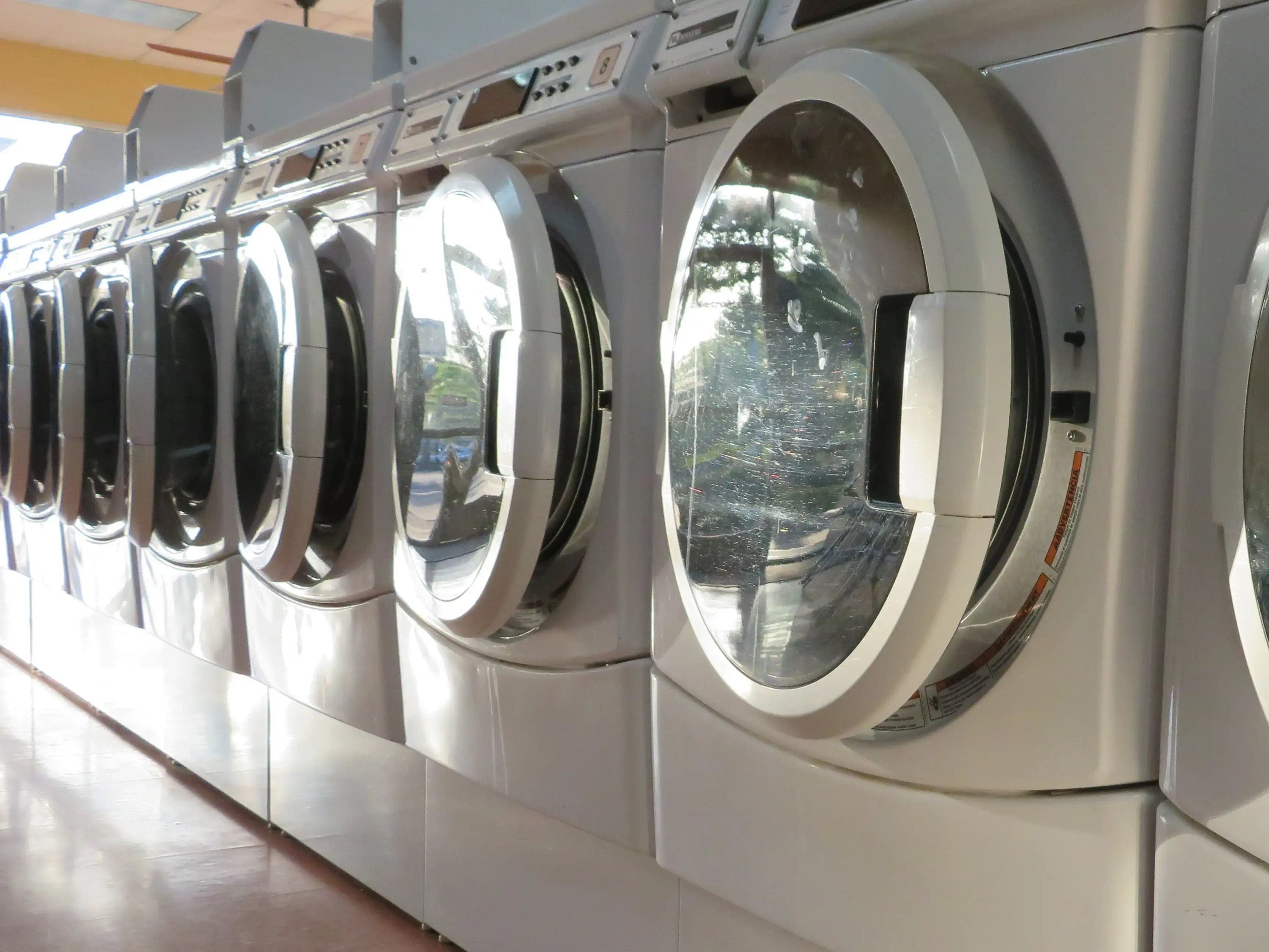 MetroMat Laundromat - Image 3