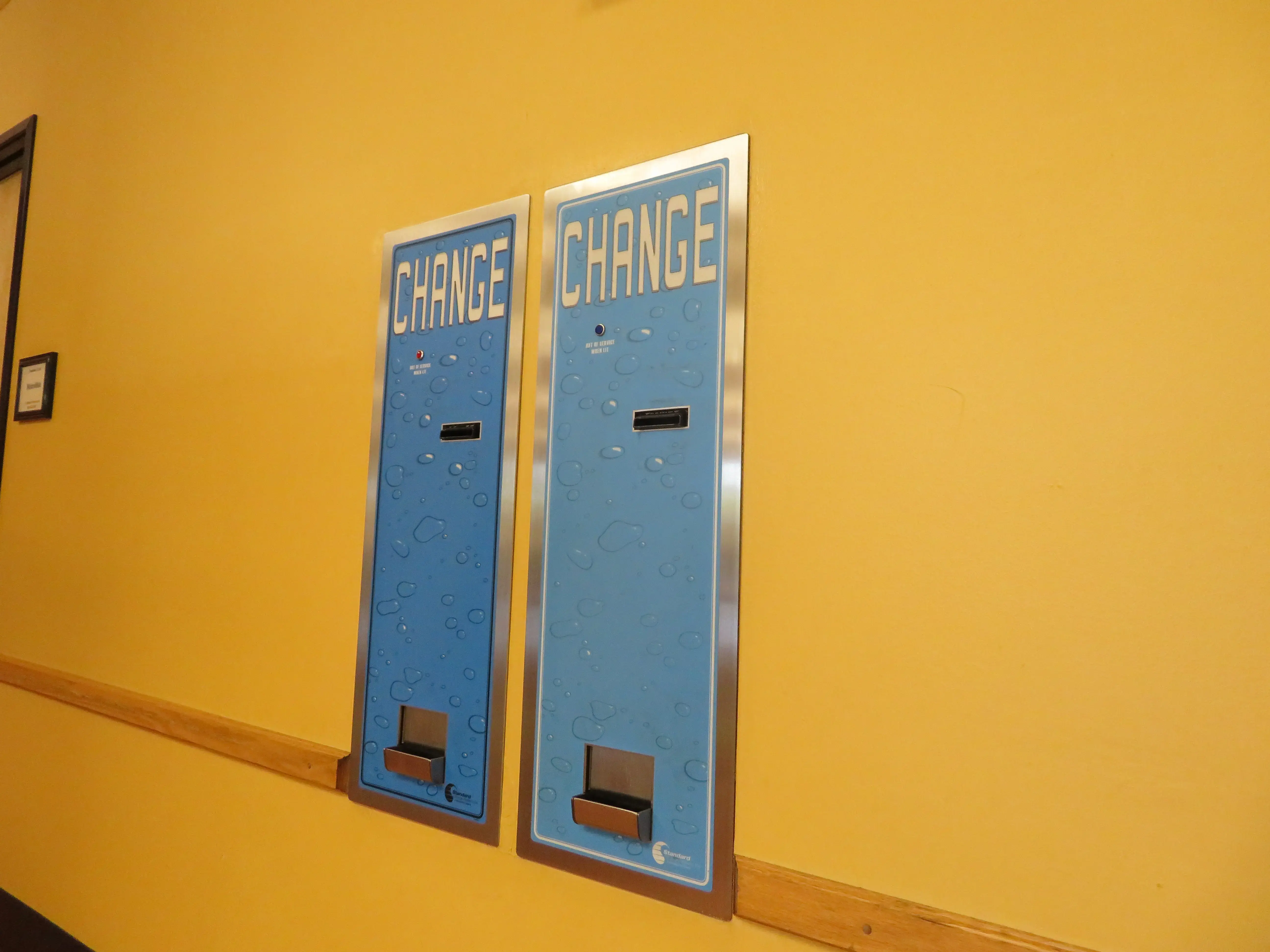 MetroMat Laundromat thumbnail 8