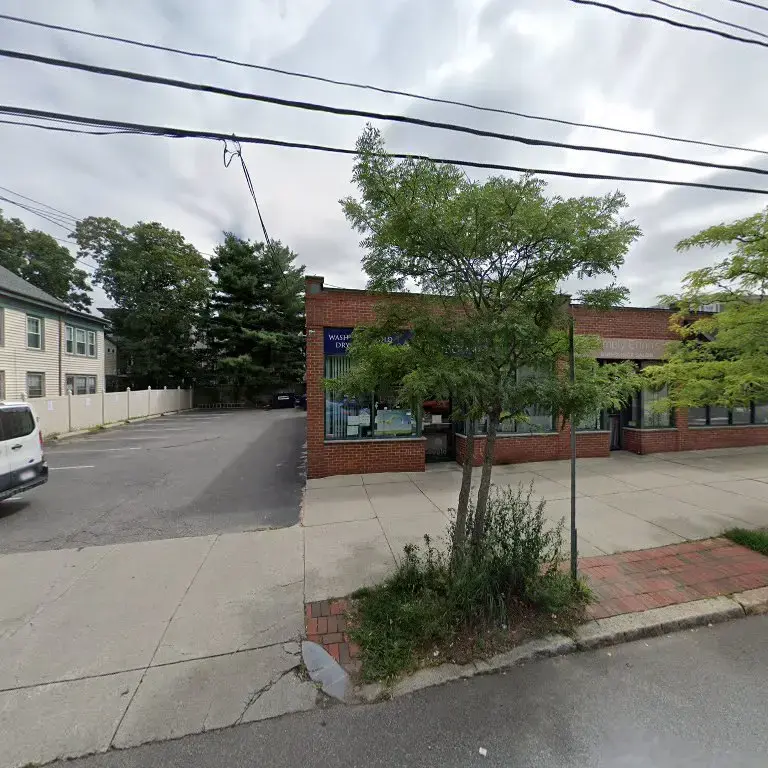 Metropolitan Laundromat - Image 7