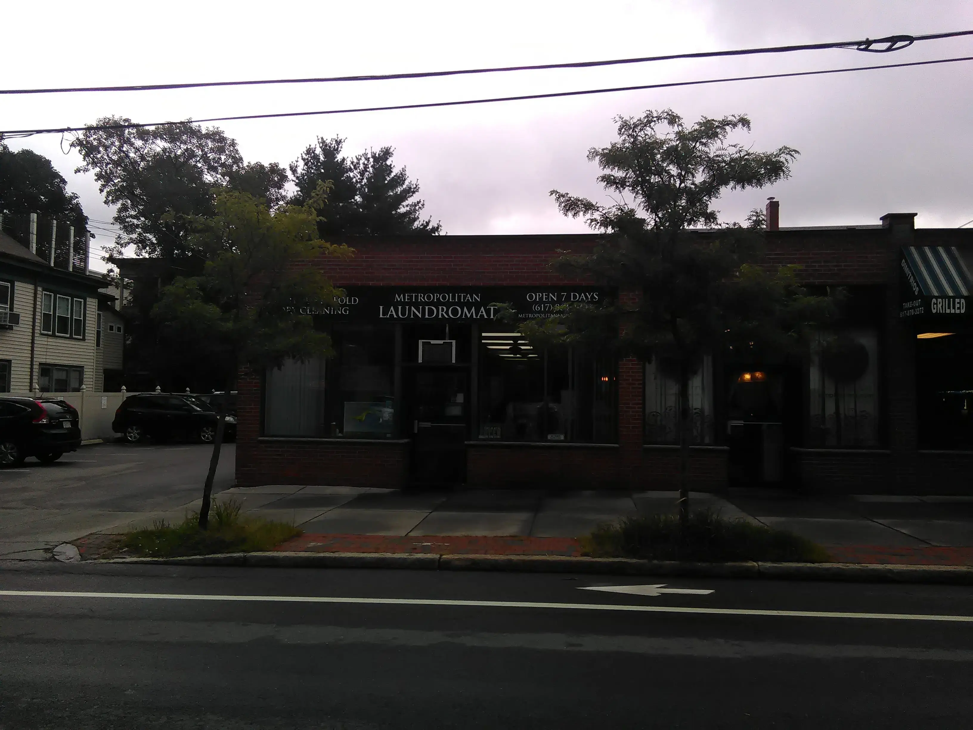 Metropolitan Laundromat - Image 4