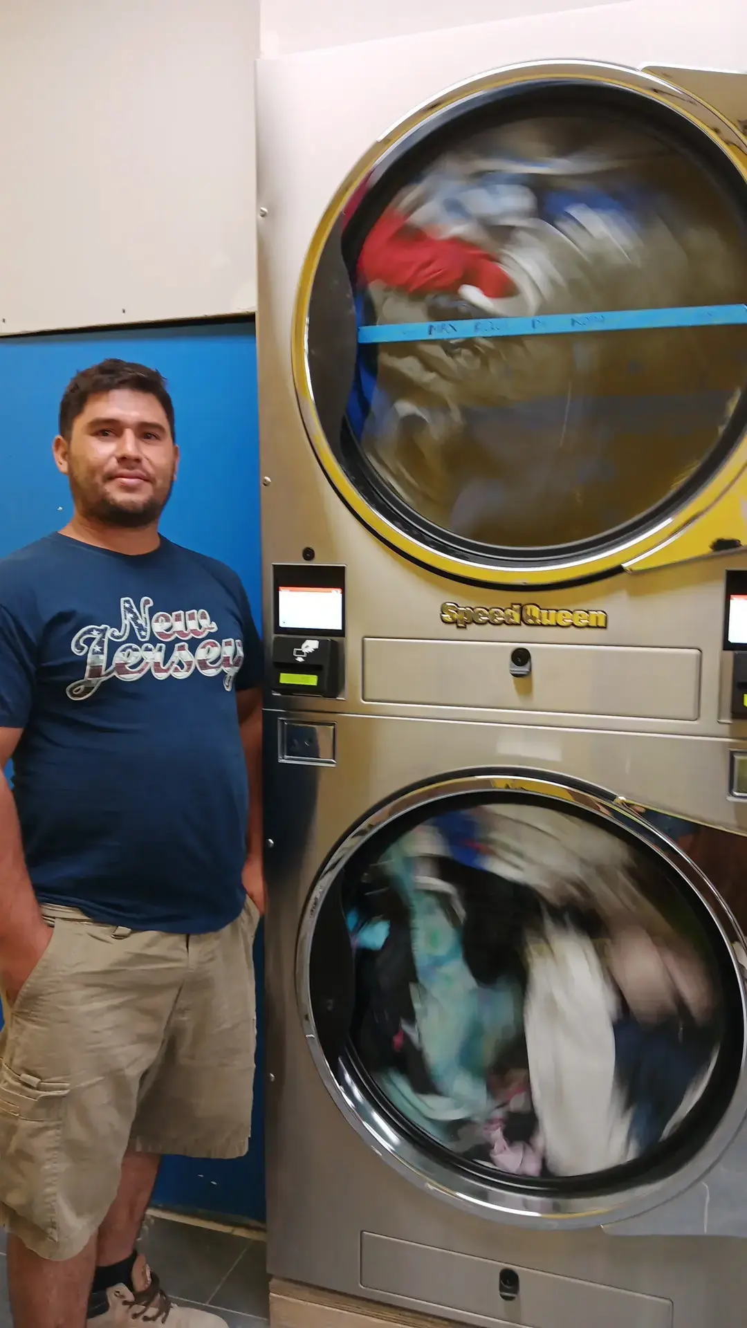 Miami Laundromat thumbnail 11