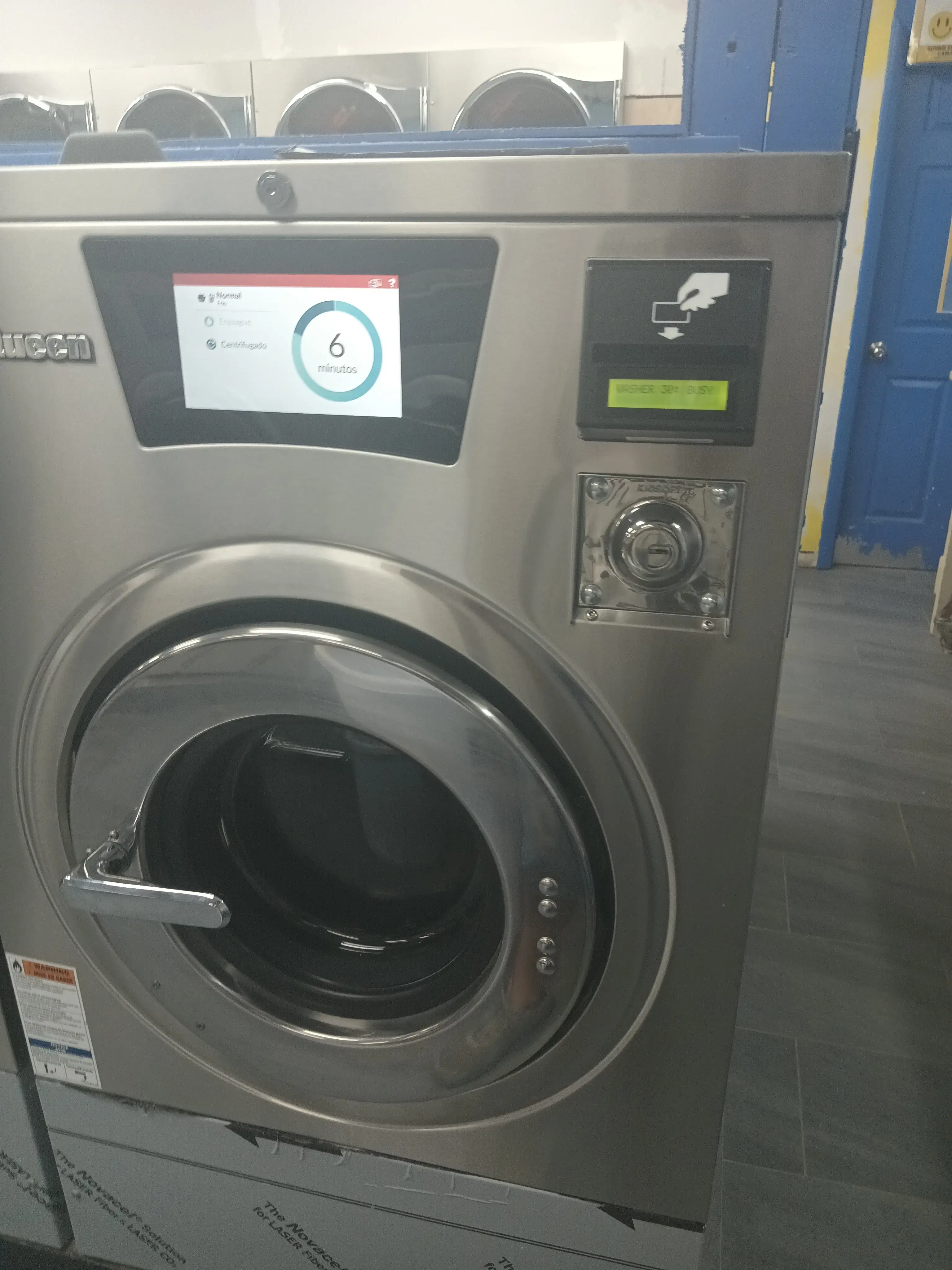 Miami Laundromat thumbnail 20