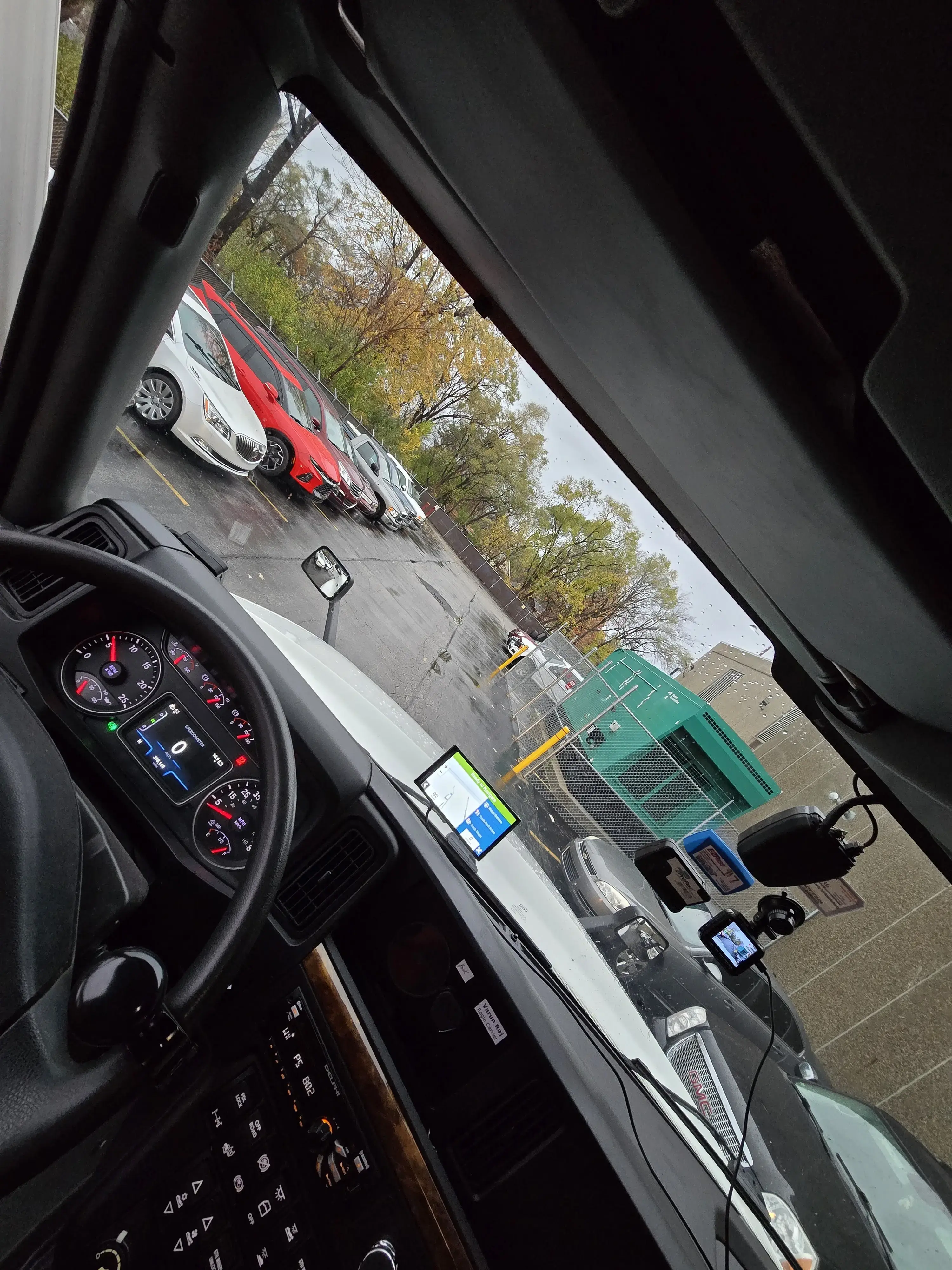 Michigan Premier Laundry - Image 5