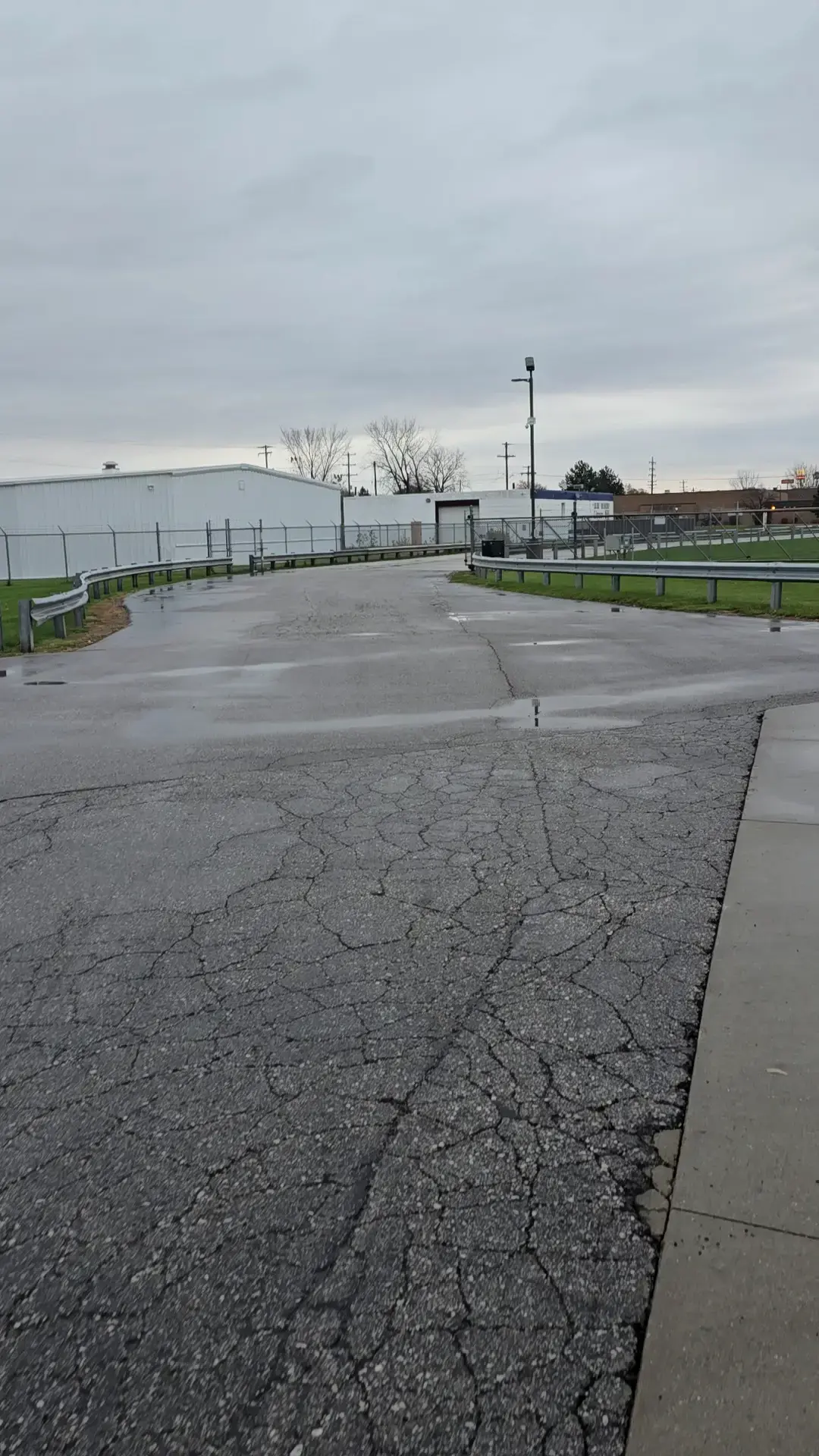 Michigan Premier Laundry - Image 4