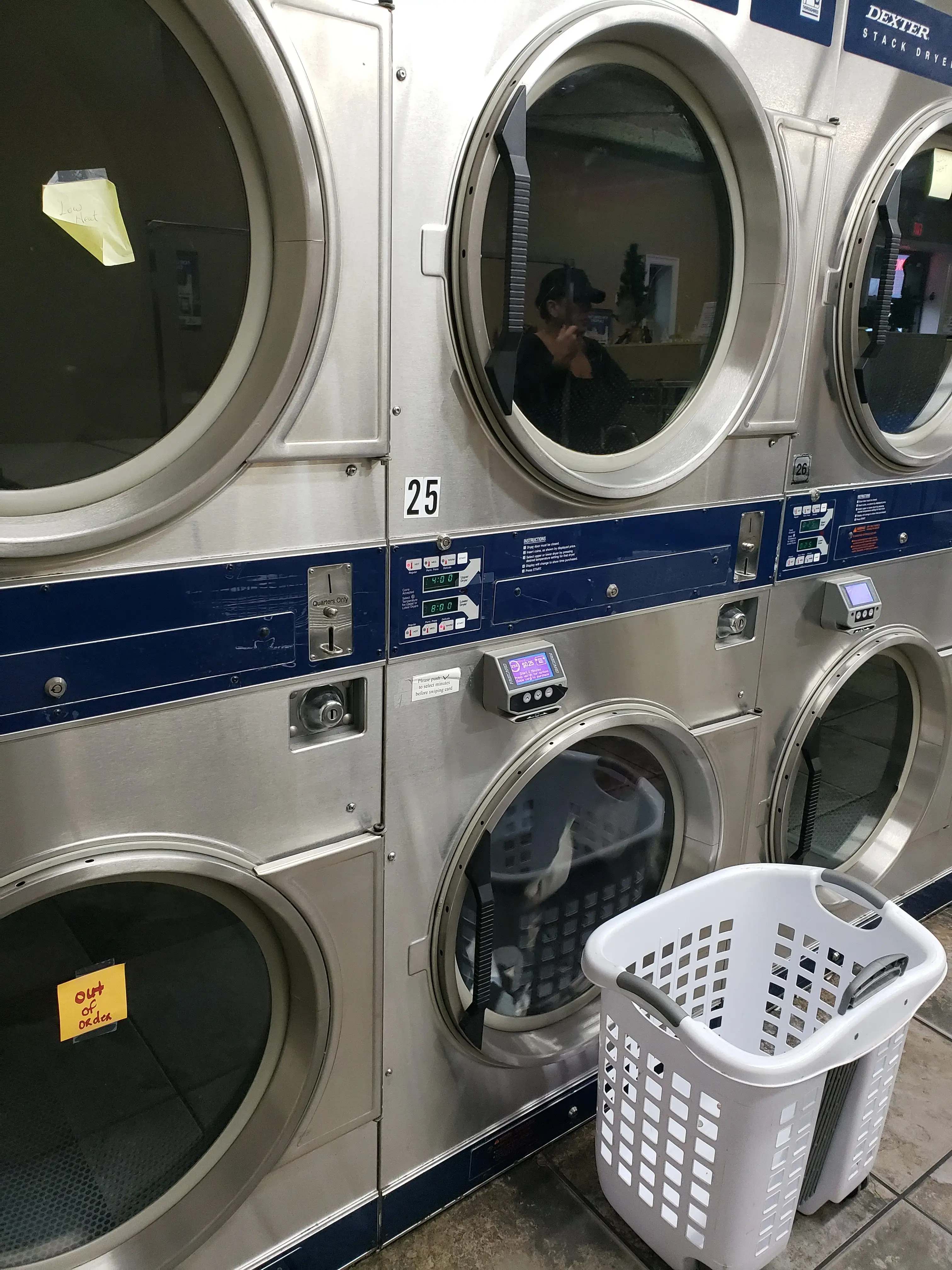 Michigan Square Laundromat thumbnail 20