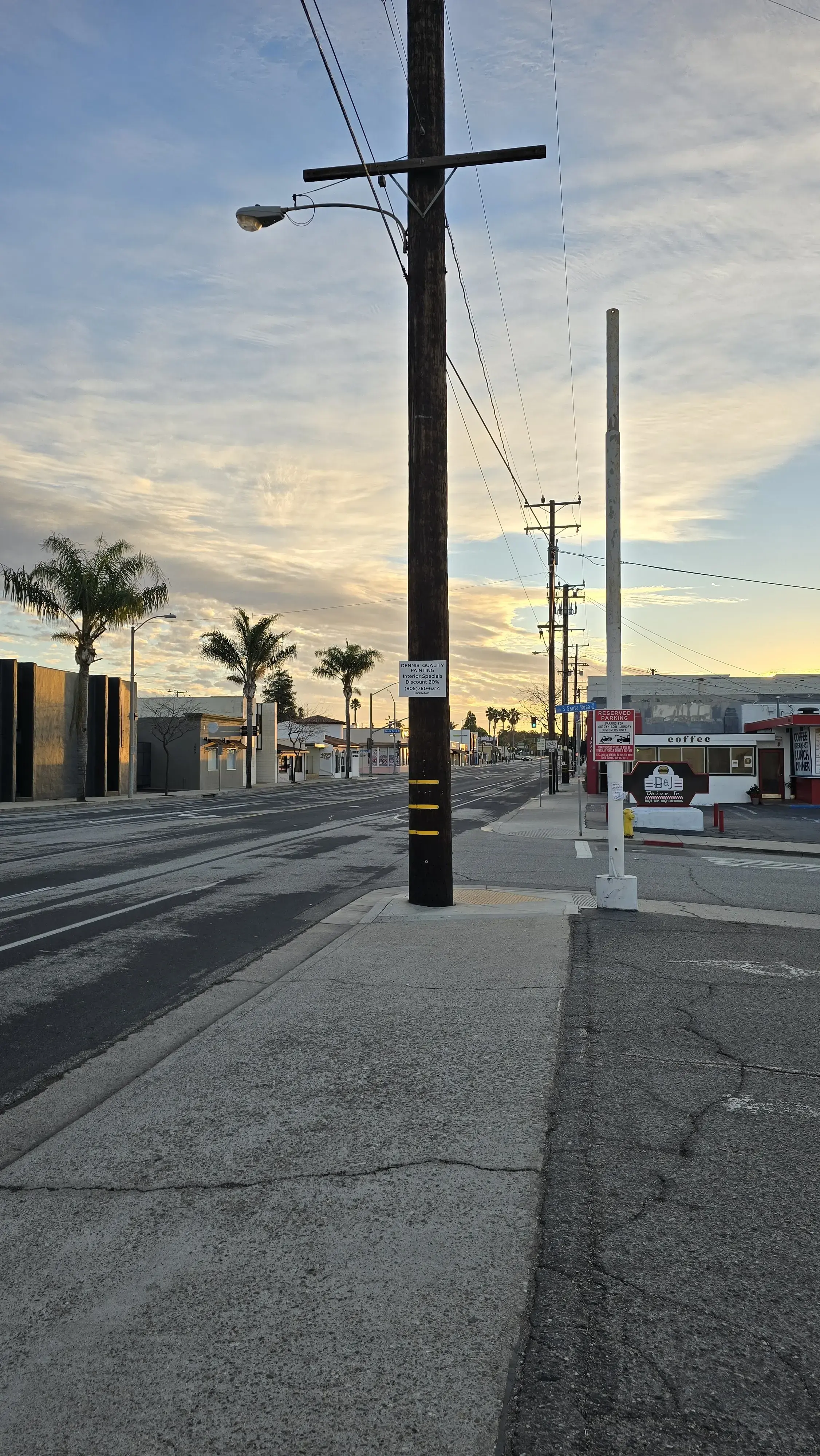 Mid Town Coin Laundry - Image 15