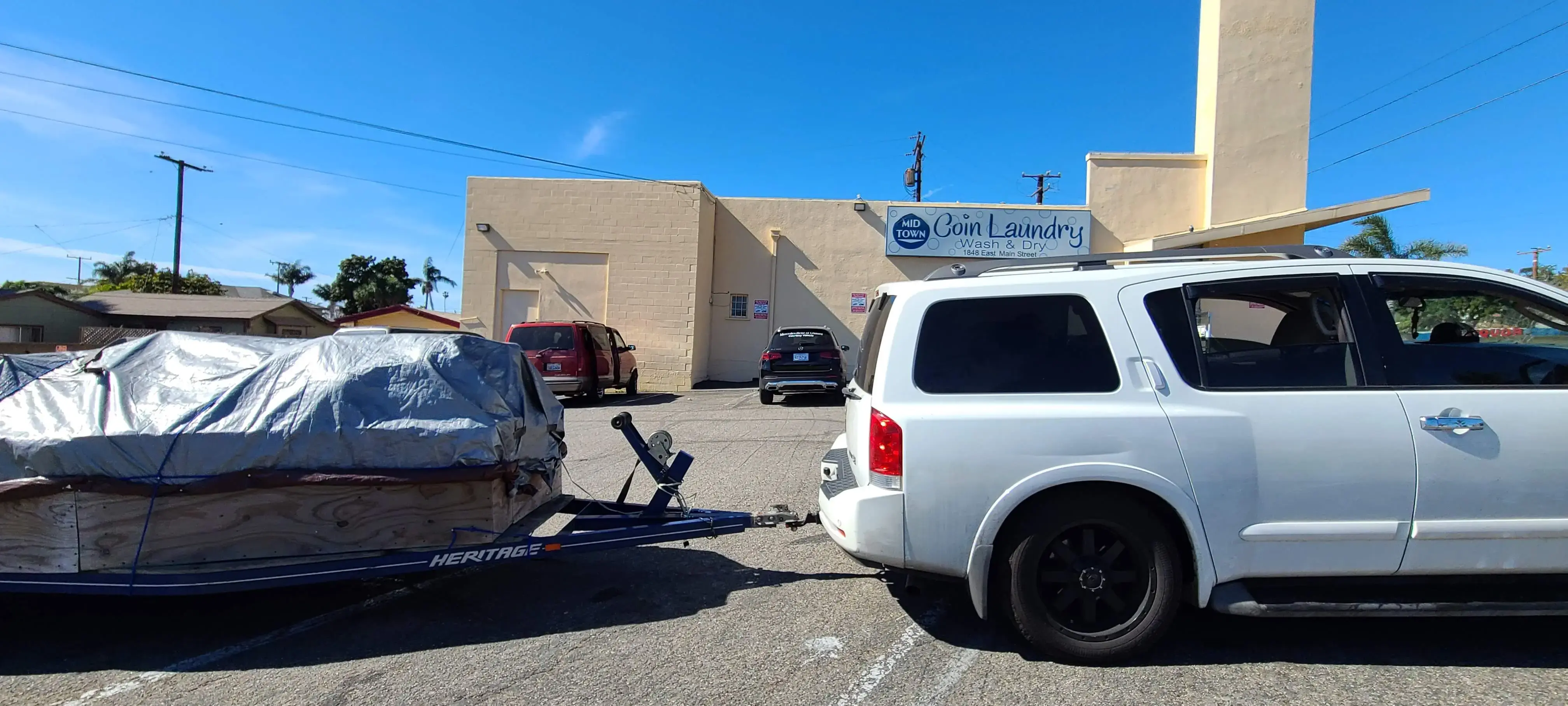 Mid Town Coin Laundry thumbnail 19