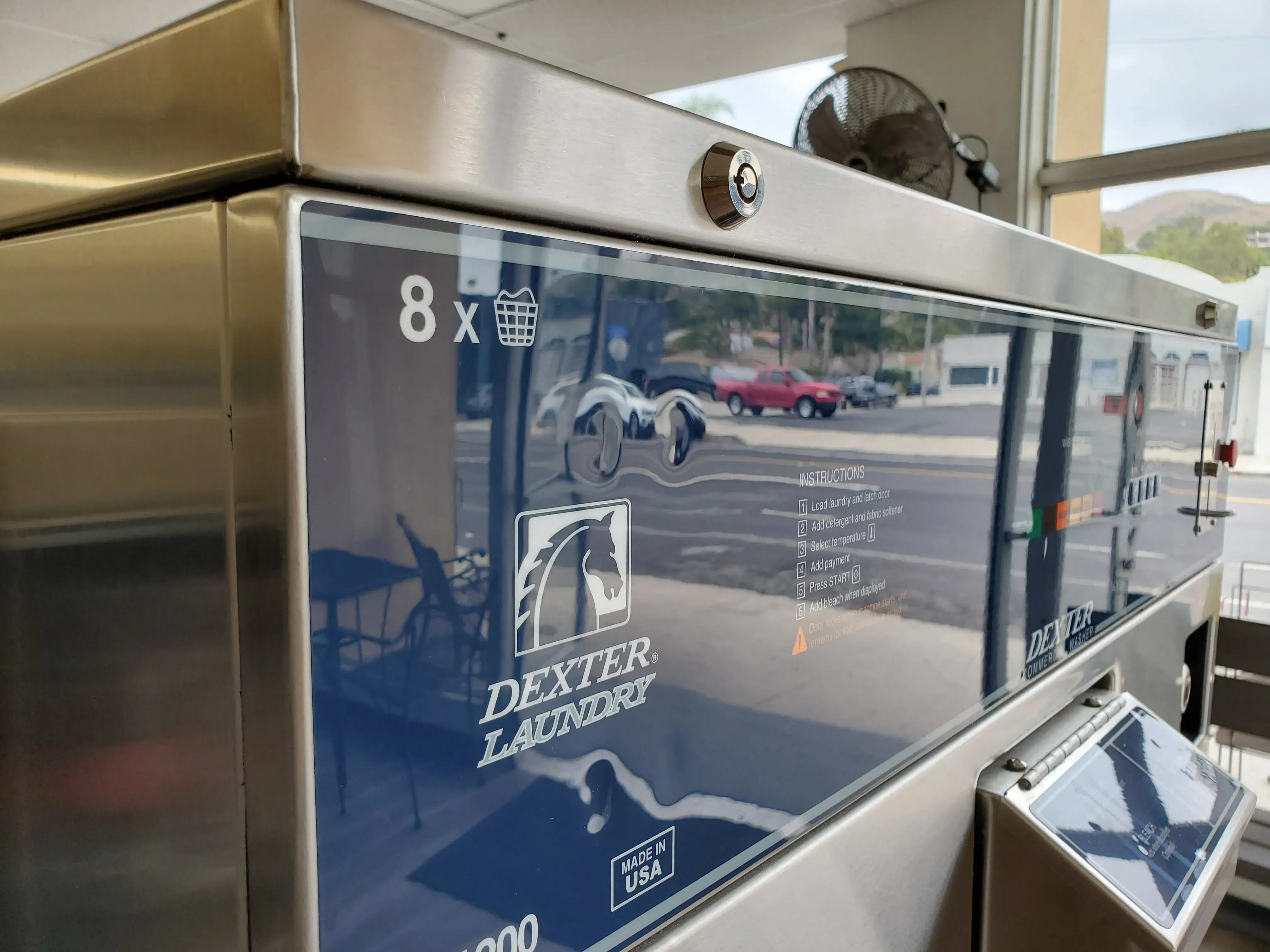 Mid Town Coin Laundry thumbnail 10