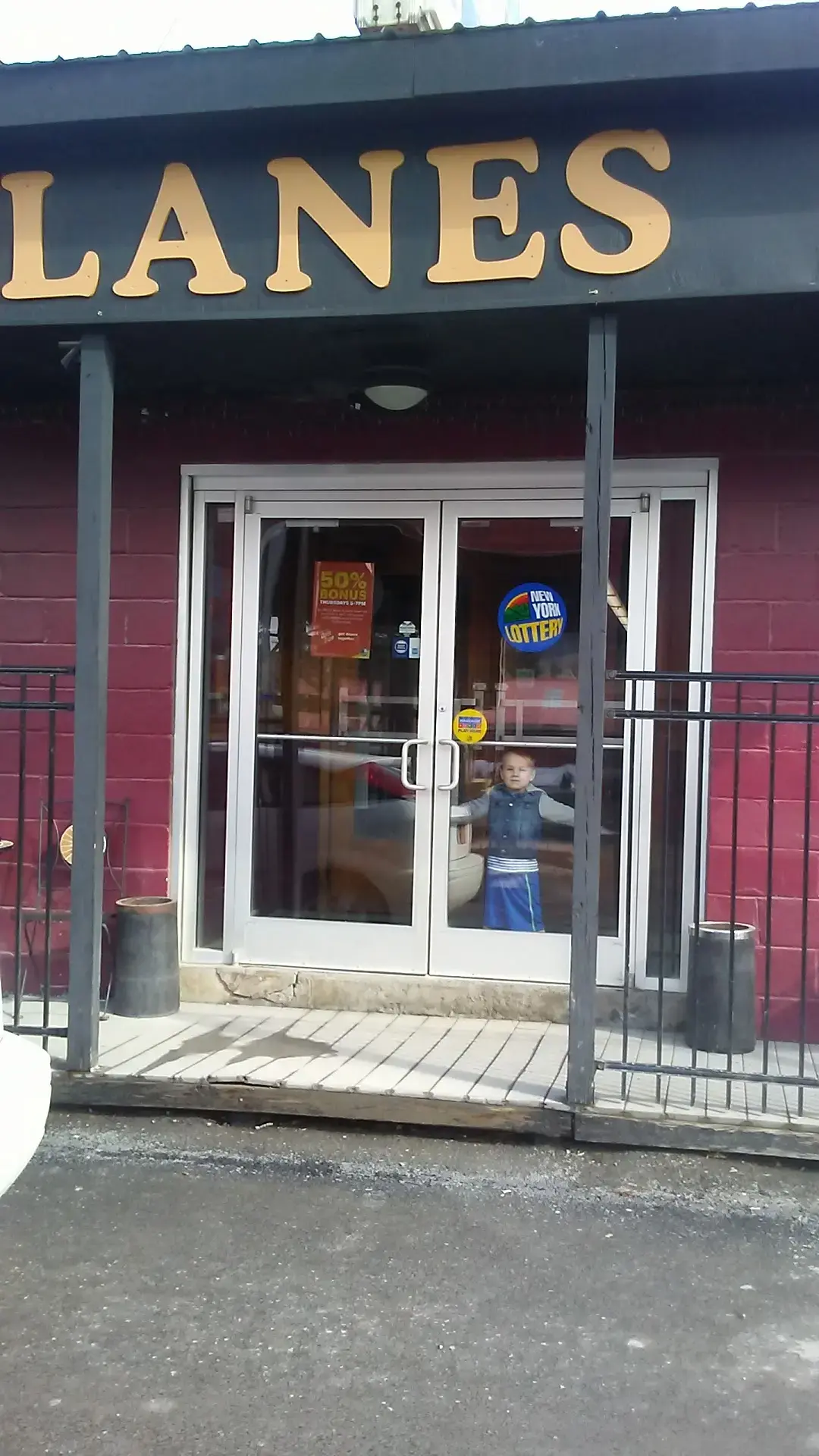 Middleburgh Lanes & Laundromat - Image 7