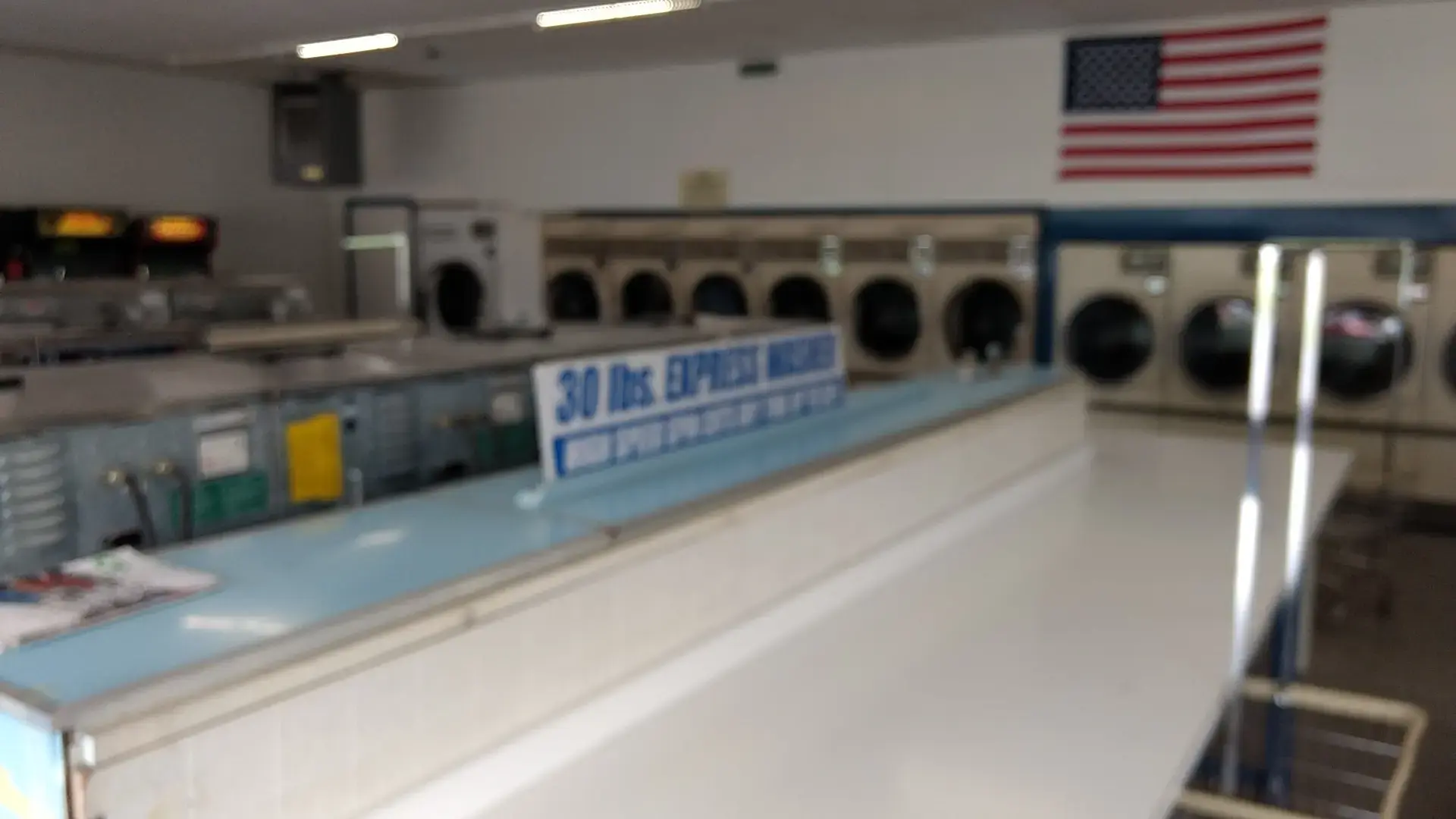 Middleville Laundromat - Image 15