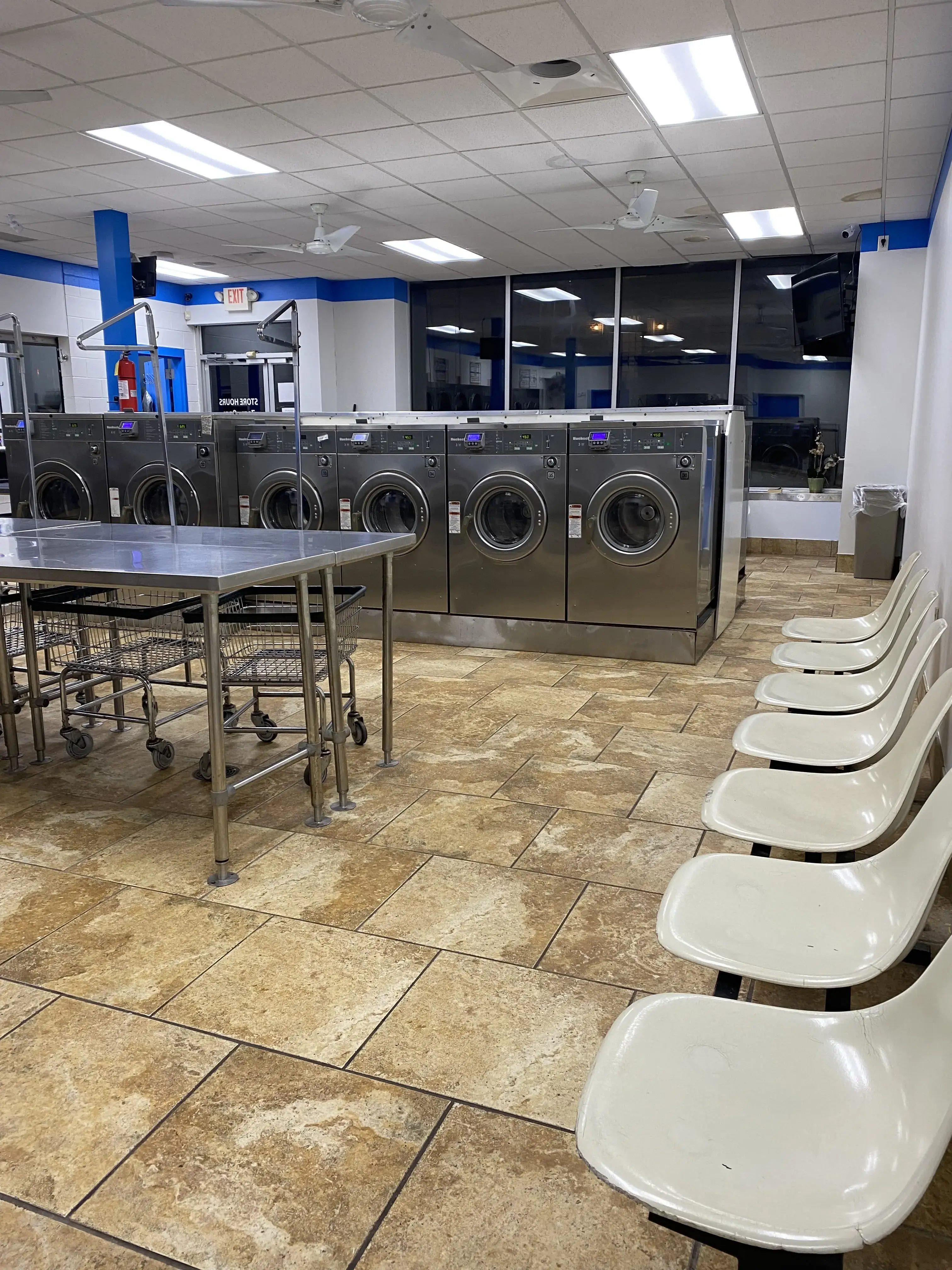 Midtown Wash - Image 1