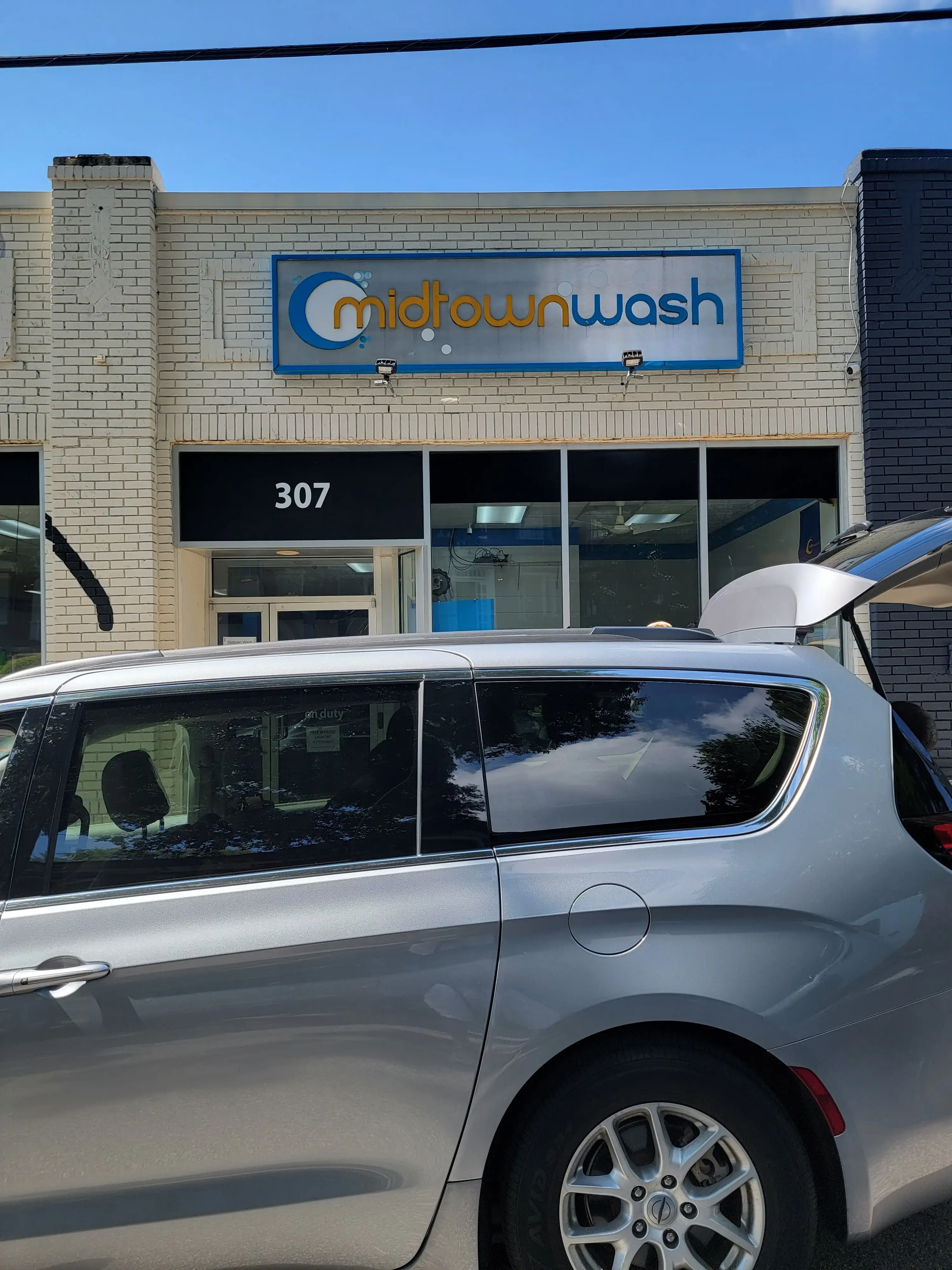 Midtown Wash - Image 9