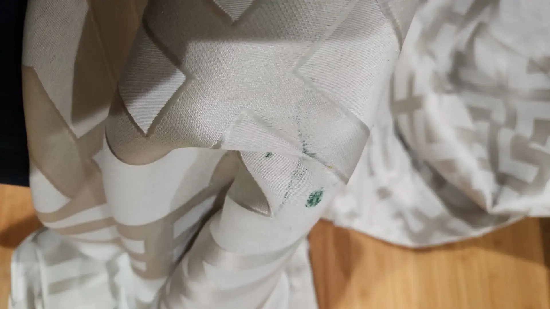 Midway Dry Cleaners & Laundromat - Image 2