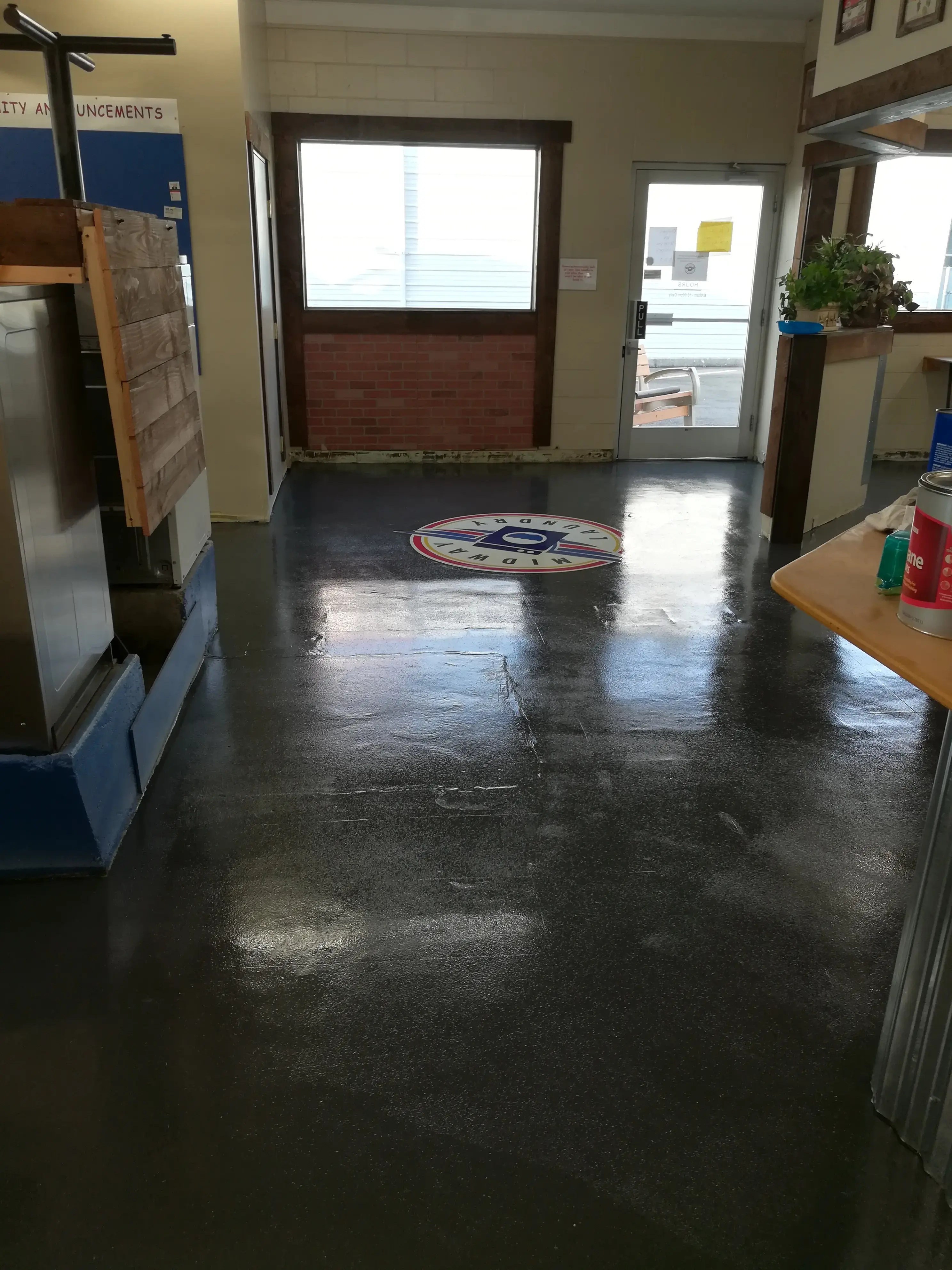 Midway Laundry - Image 10