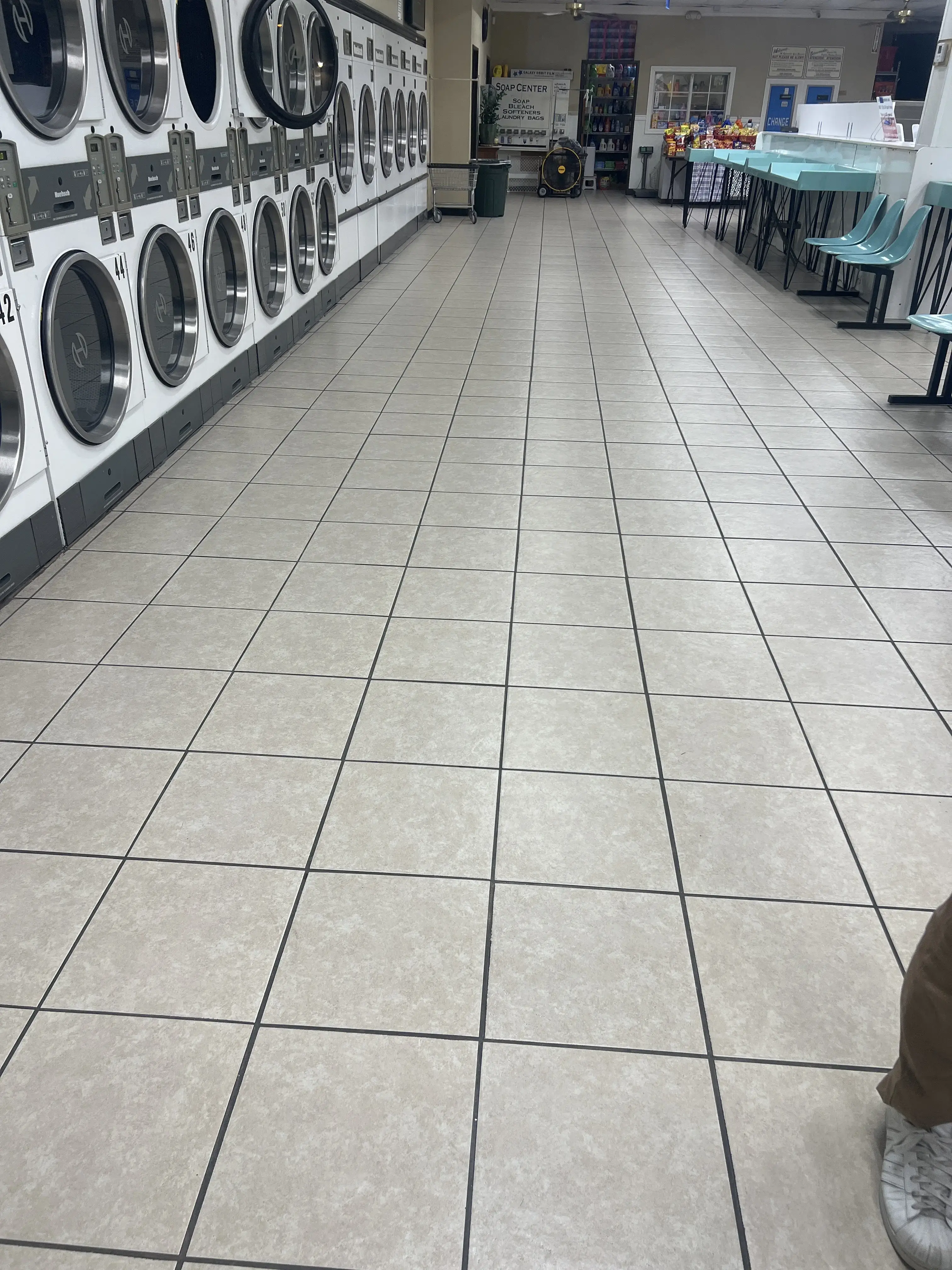 Midway Wash And Dry thumbnail 17