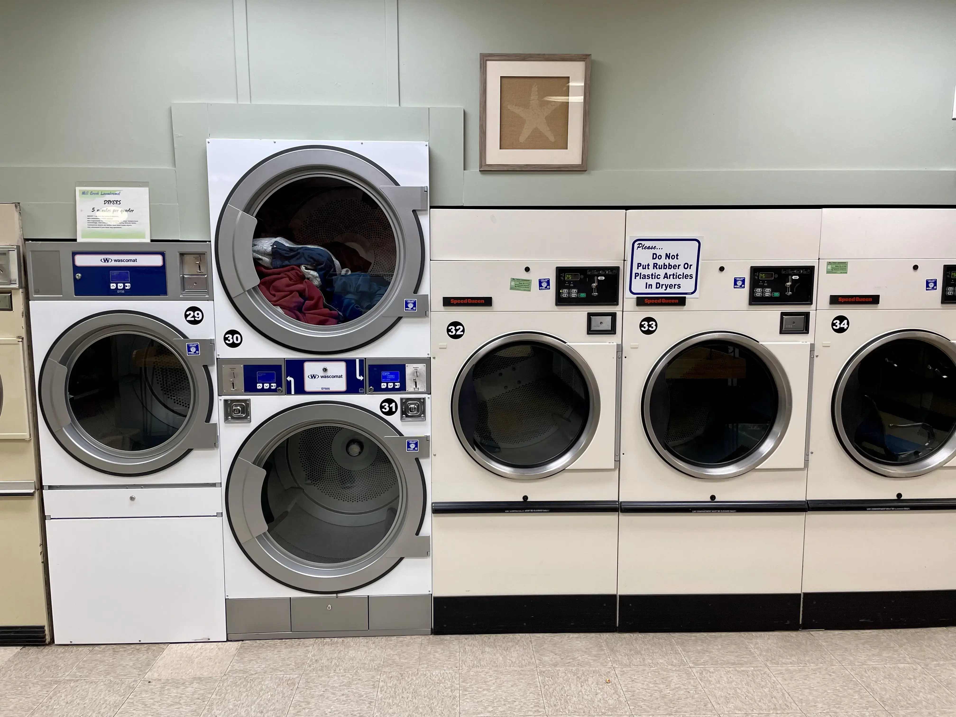 Mill Creek Laundromat - Image 18