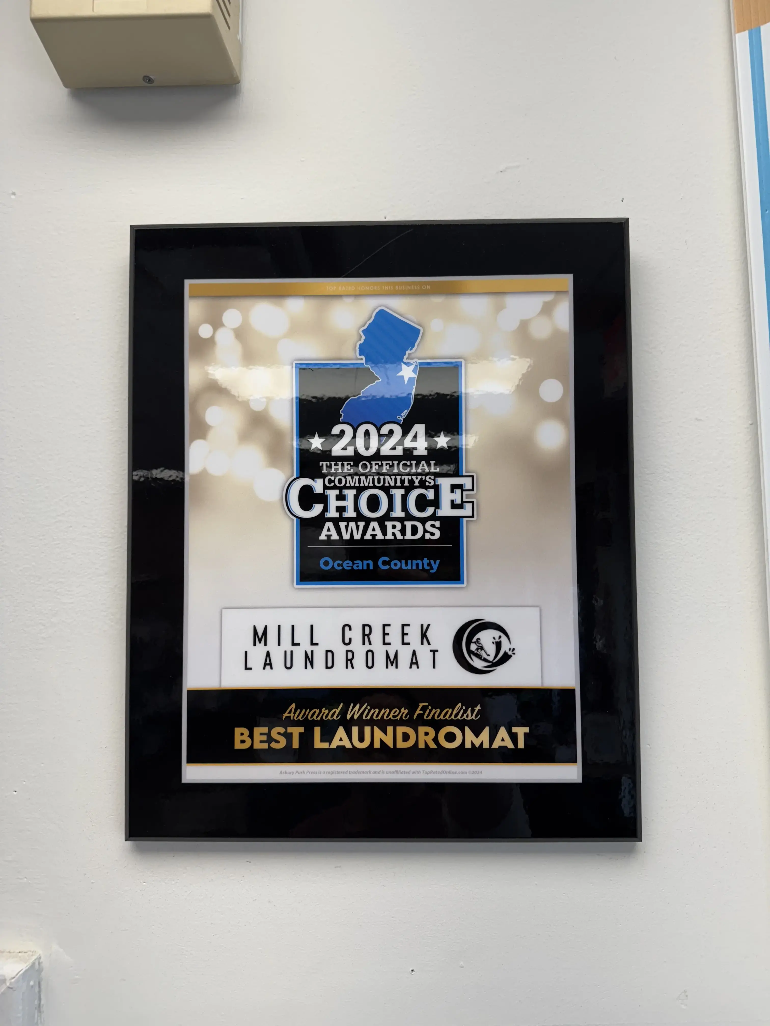 Mill Creek Laundromat - Image 6