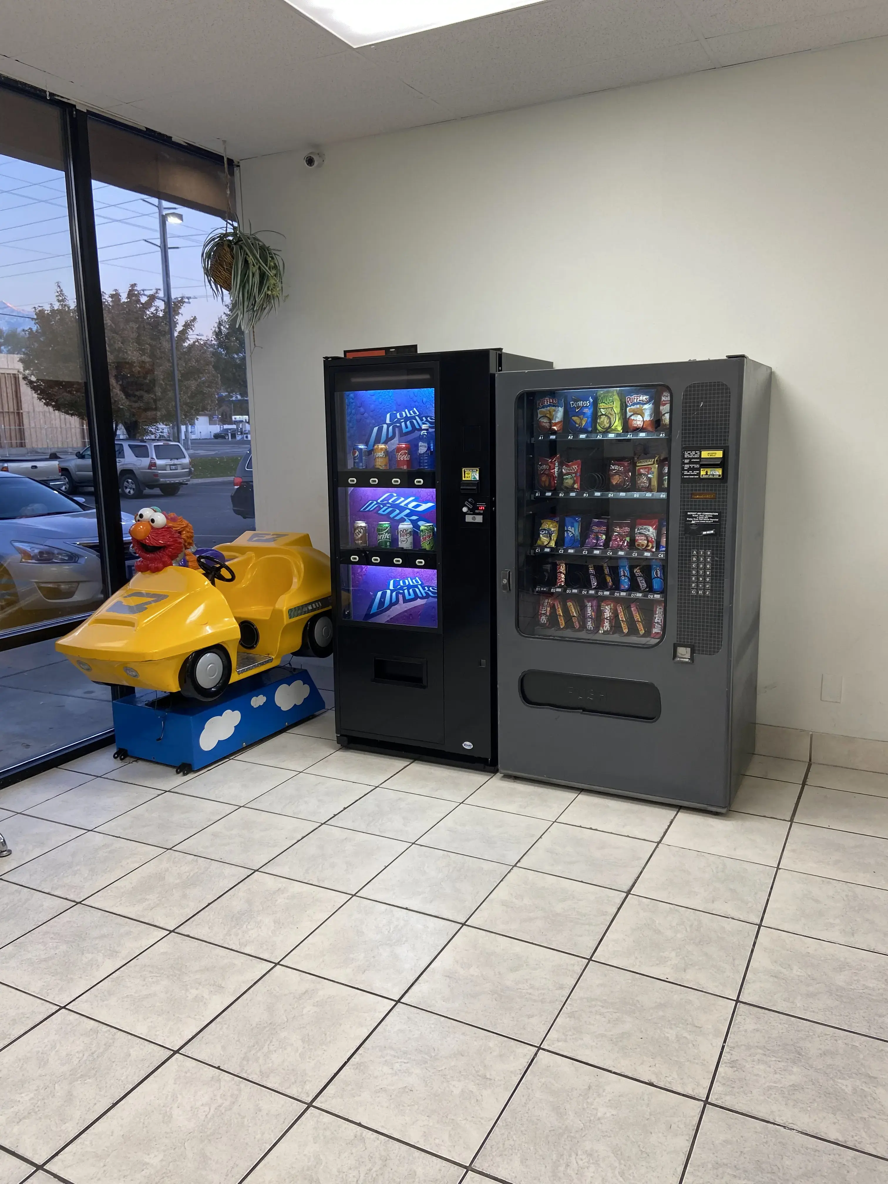 Millcreek Laundromat - Image 5