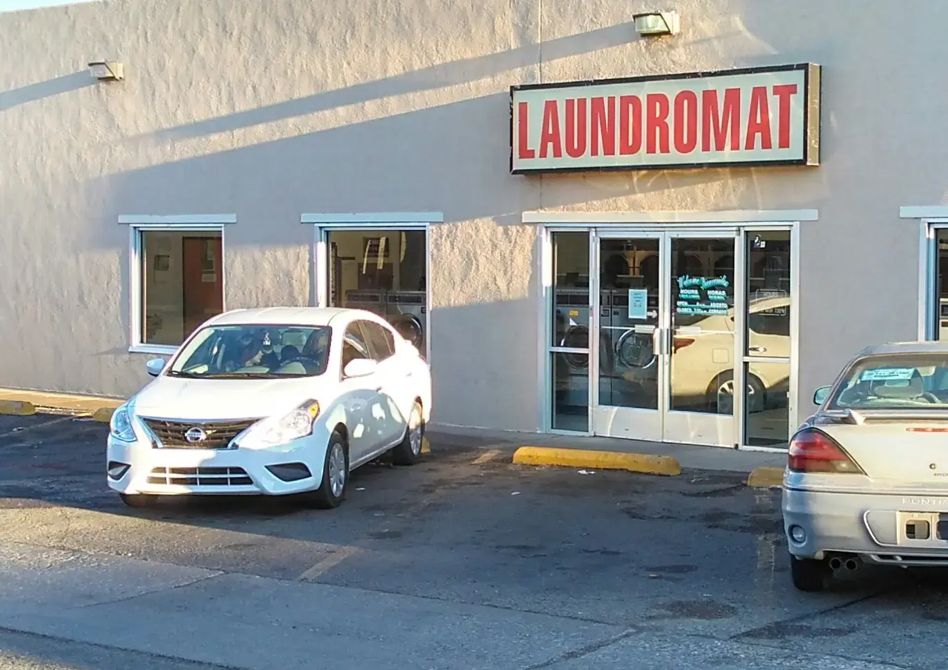 Mills Plaza Laundromat thumbnail 3