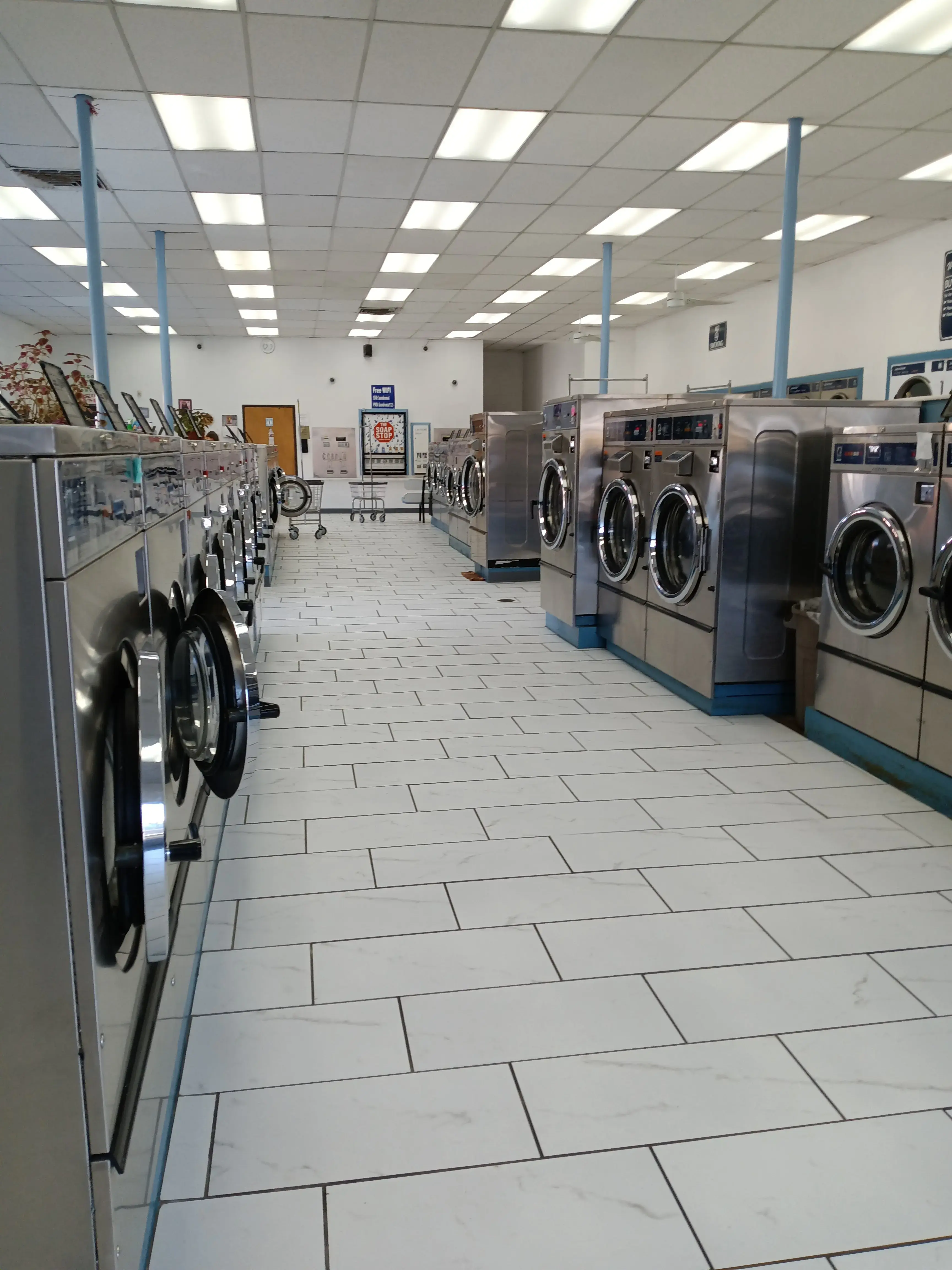 Mills Plaza Laundromat thumbnail 1