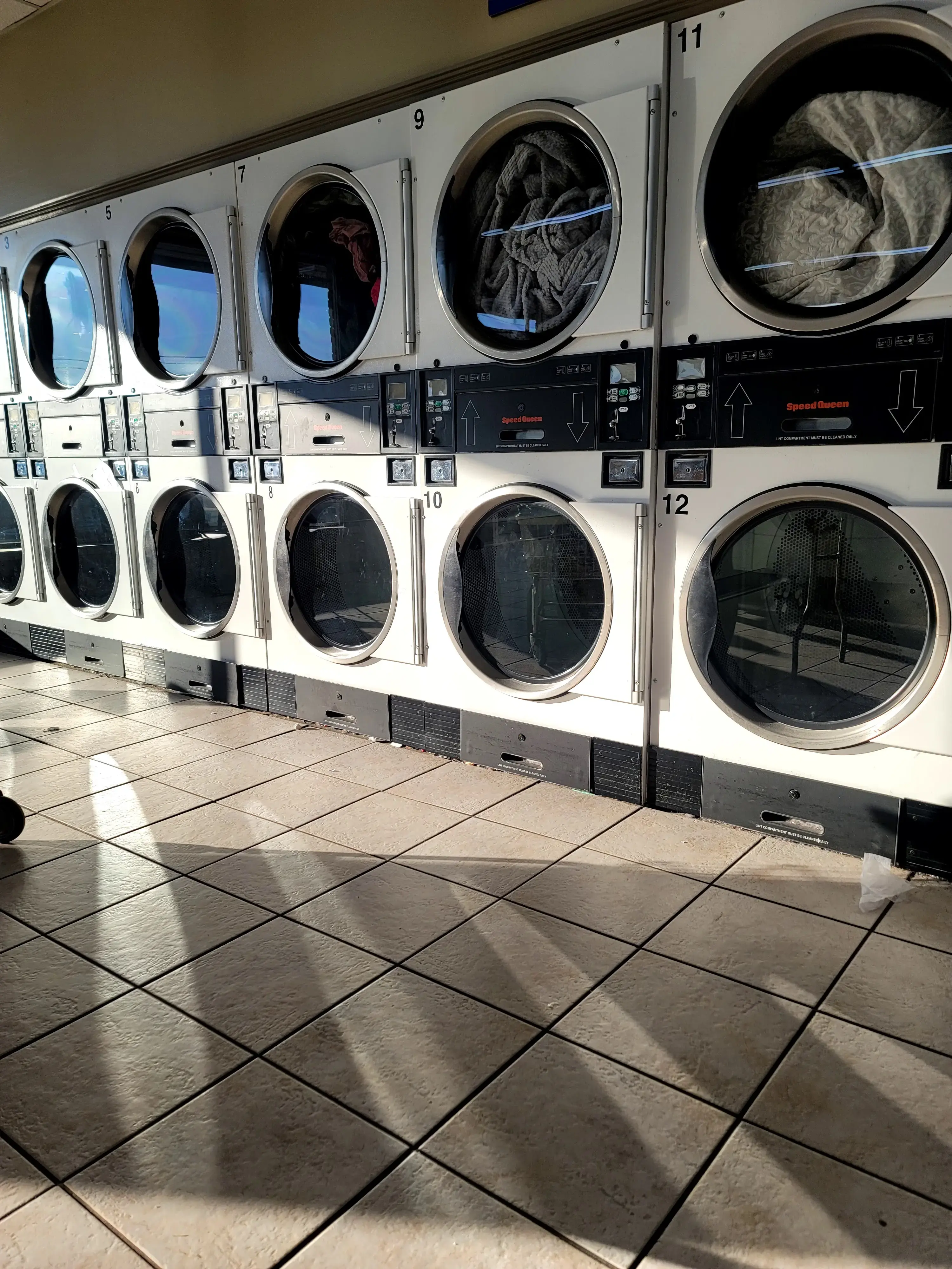 Milto Cleaners & Laundry thumbnail 10