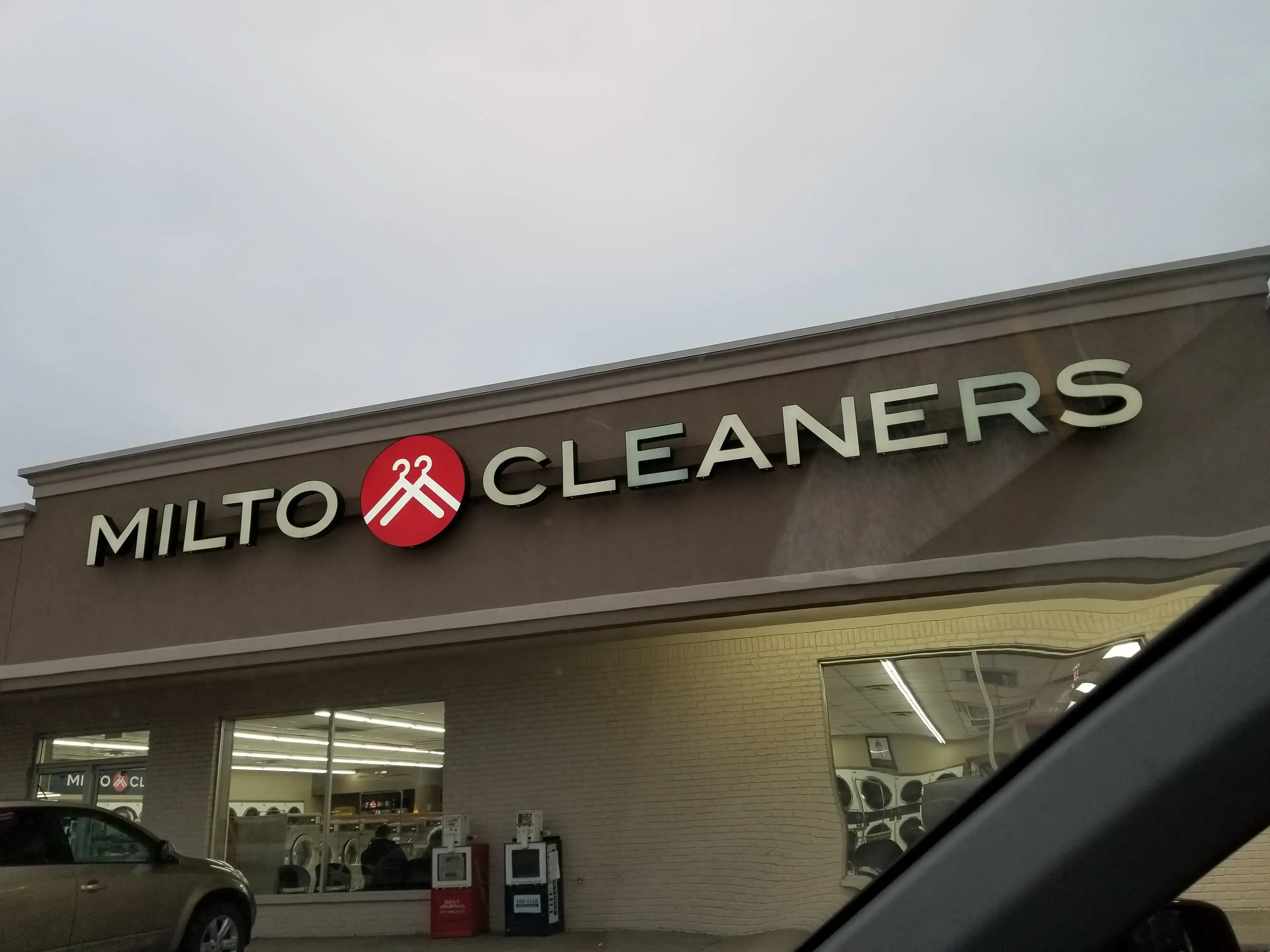 Milto Cleaners & Laundry thumbnail 15