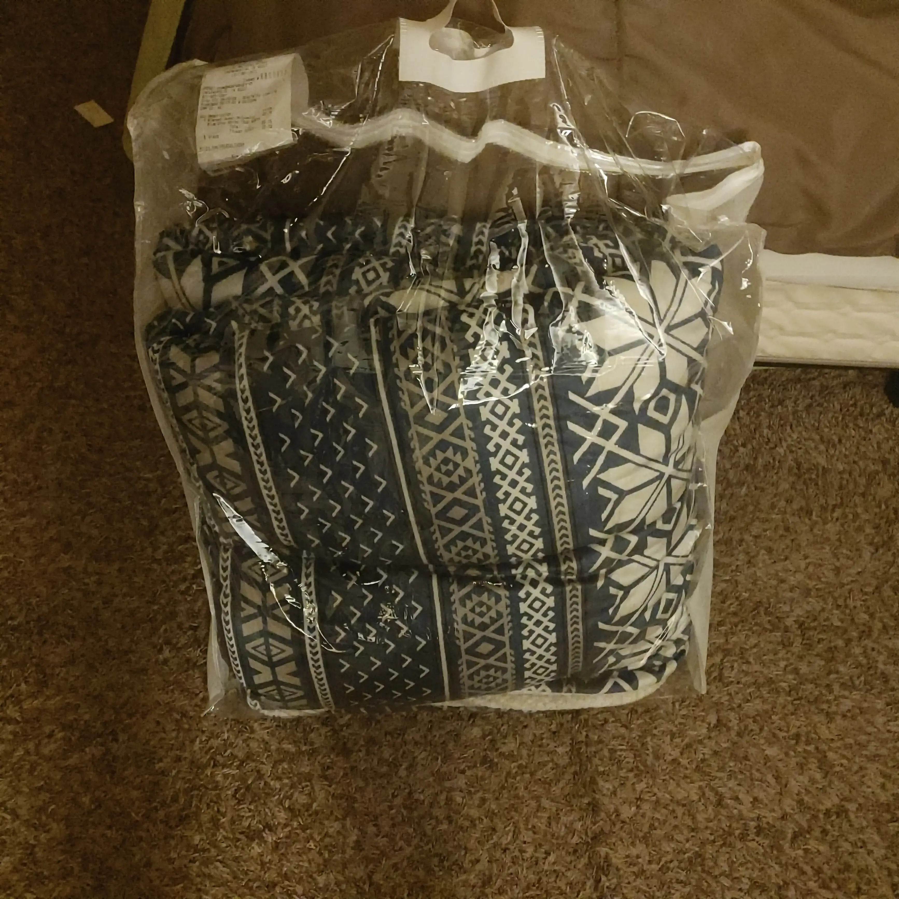 Milto Cleaners & Laundry thumbnail 4