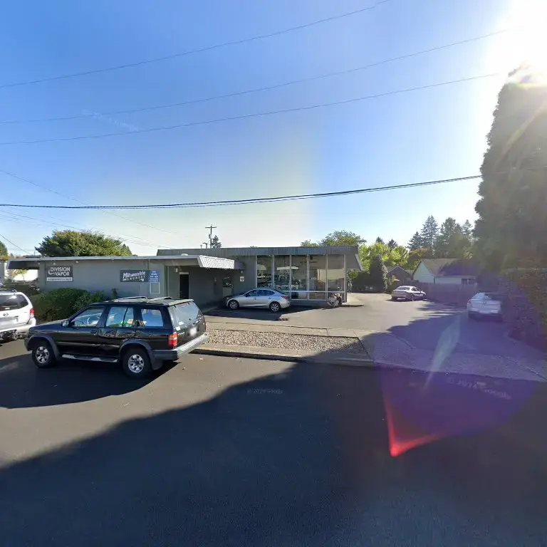 Milwaukie Laundry - Image 7