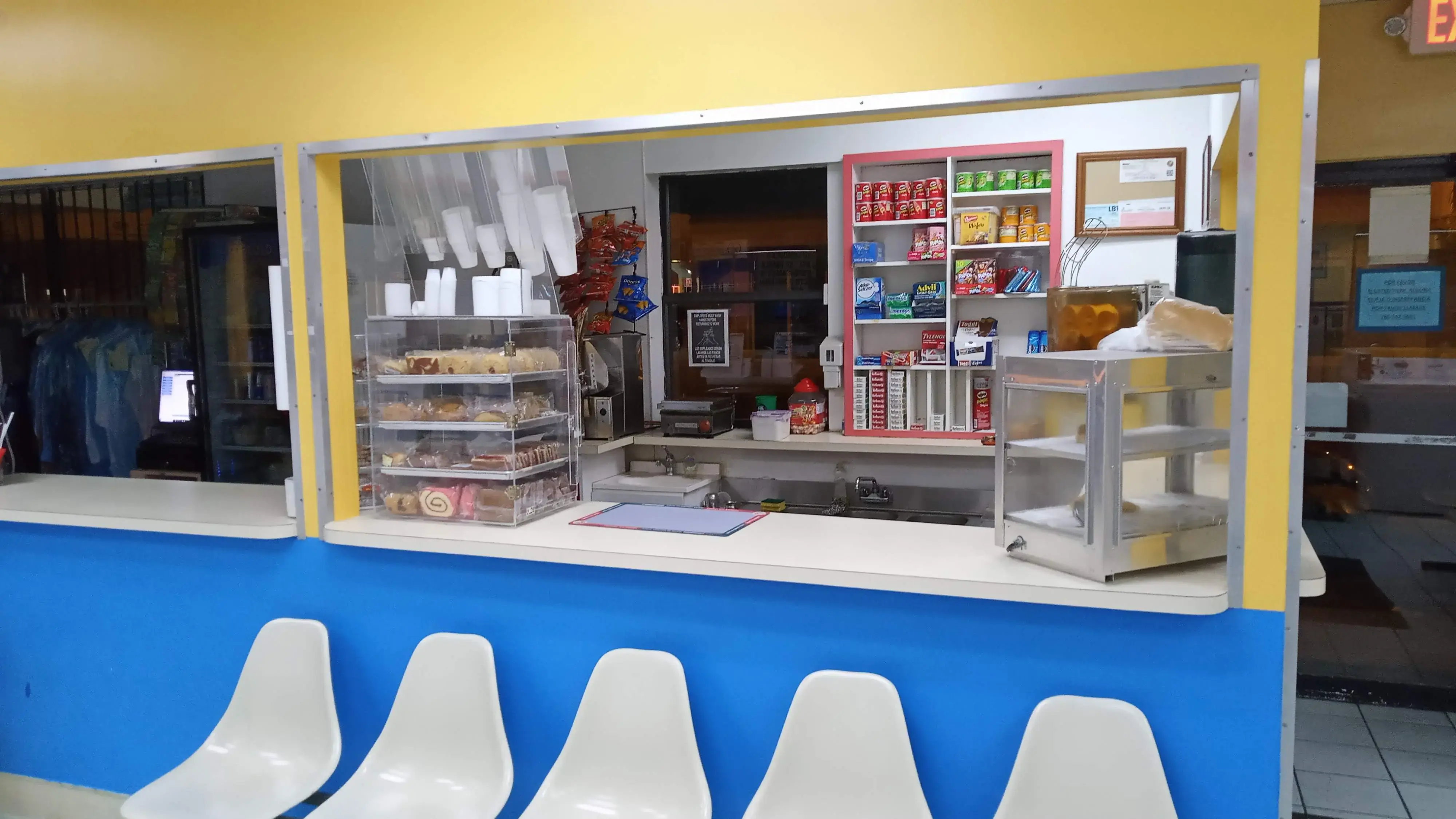 Mima's Coin Laundry thumbnail 3