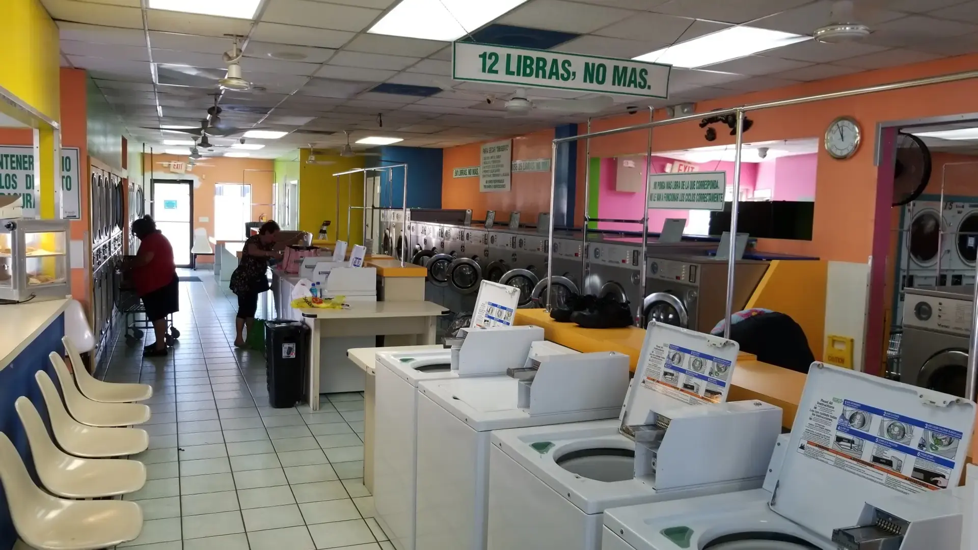 Mima's Coin Laundry - Image 5