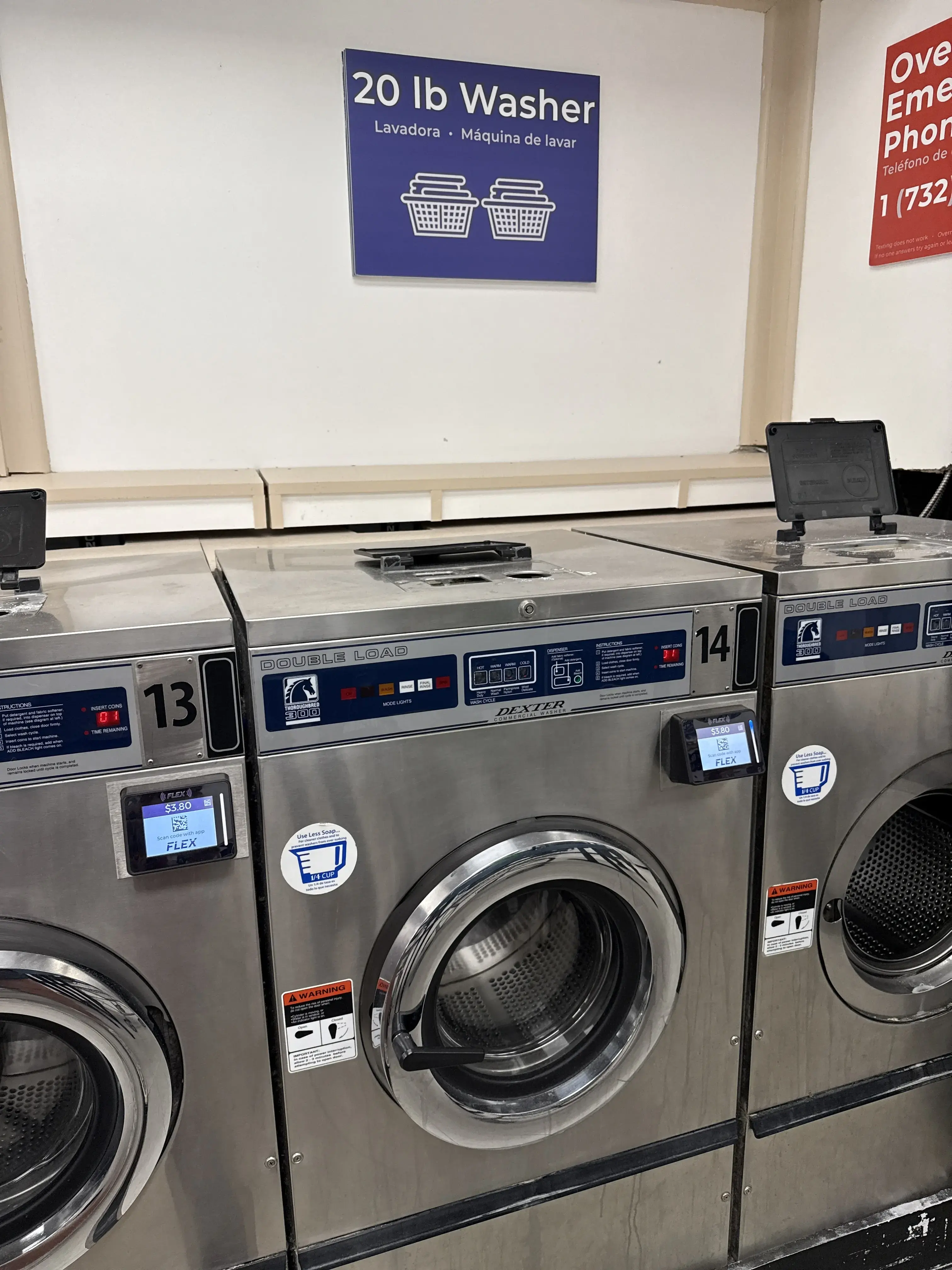 Mini Mall Laundromat thumbnail 14