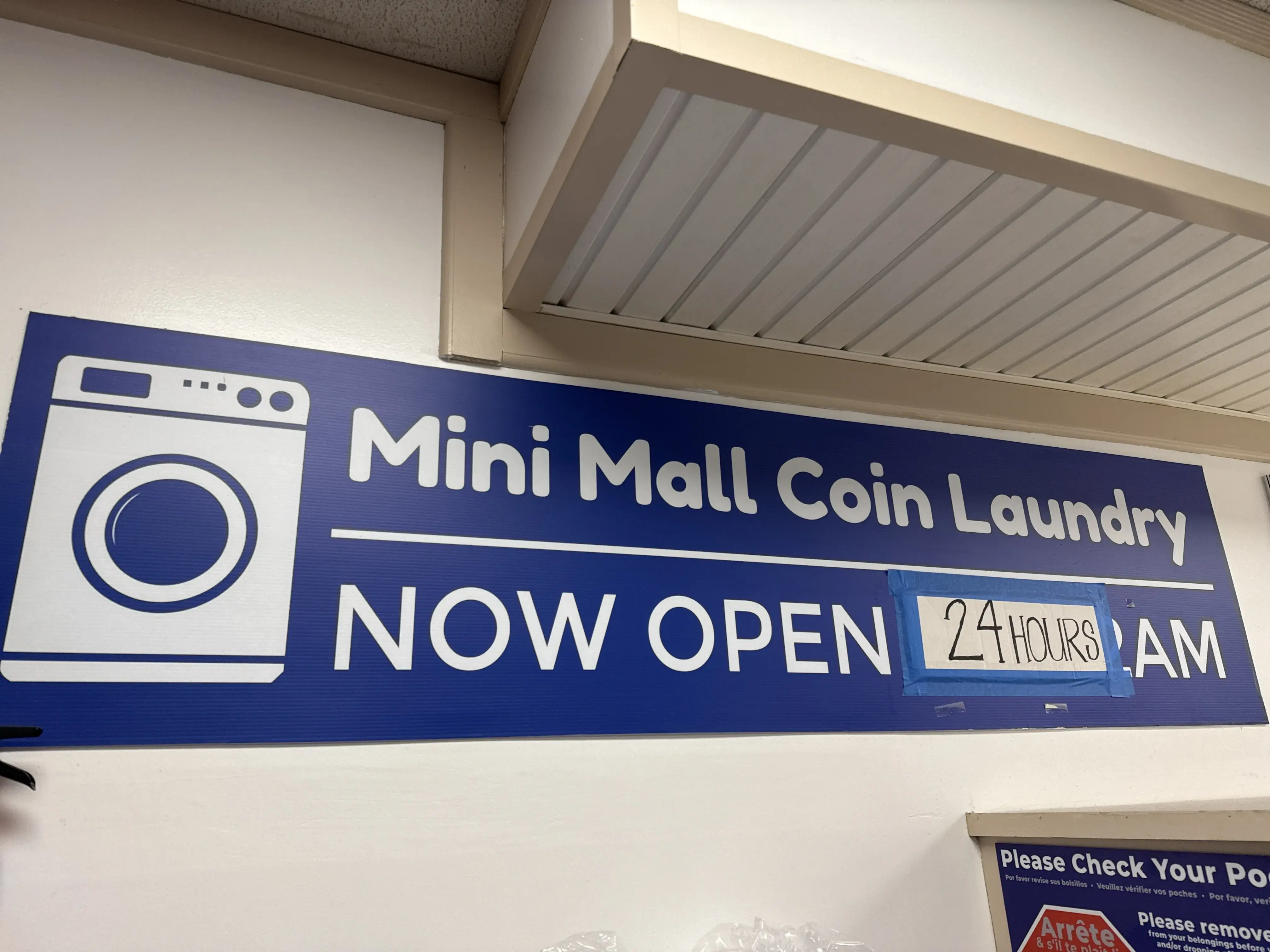 Mini Mall Laundromat - Image 6
