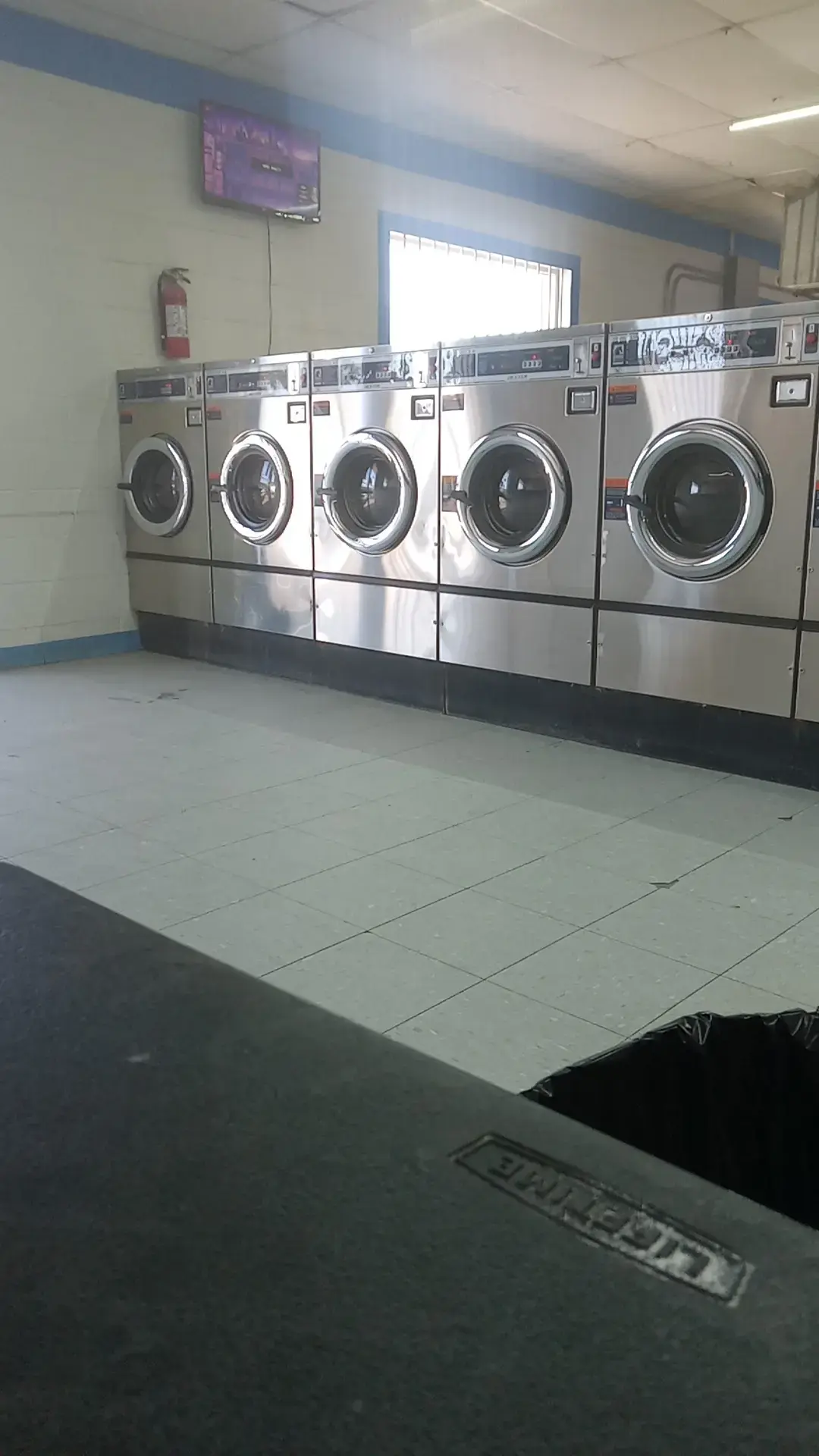 Mini Store & Wash Dry location