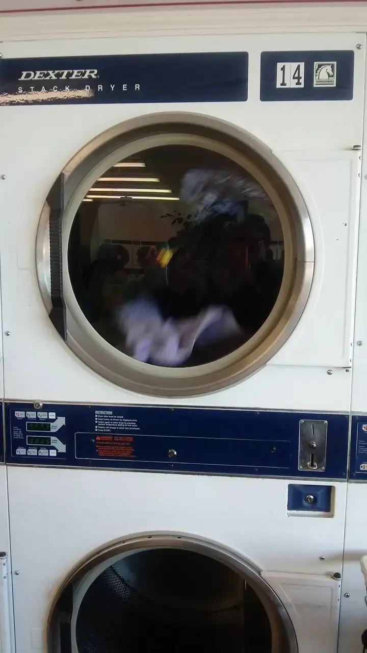 Miracle Mile Laundromat 🥋 thumbnail 4
