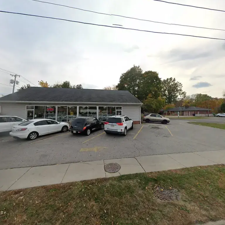 Miracle Mile Laundromat 🥋 - Image 14