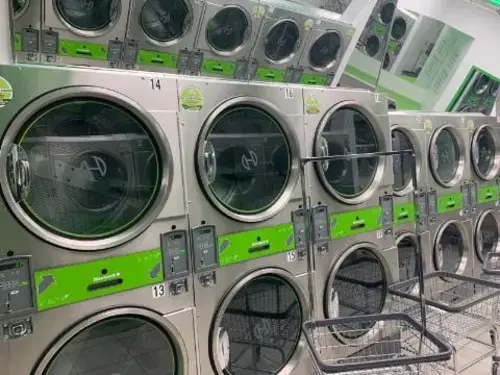 Miss Bubble Laundromat - Image 2