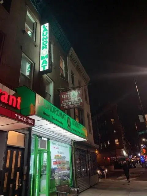 Miss Bubble Laundromat - Image 20